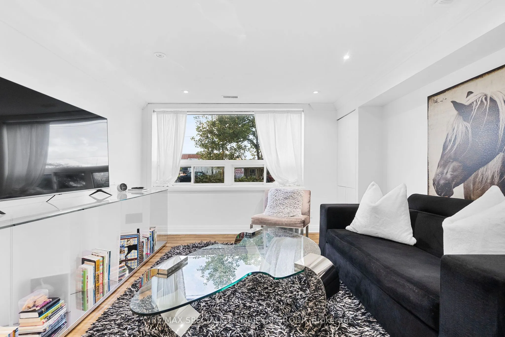203 Pellatt Avenue, #LOWER