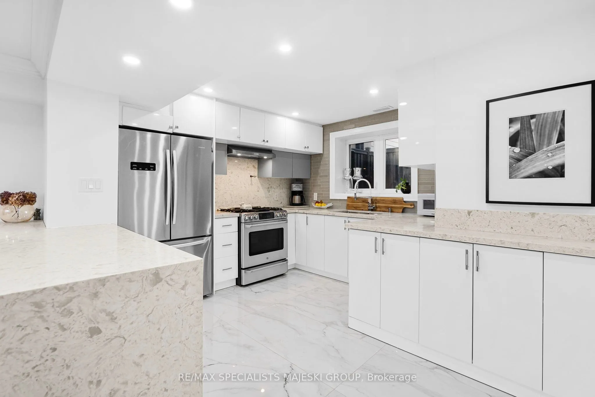 203 Pellatt Avenue, #LOWER