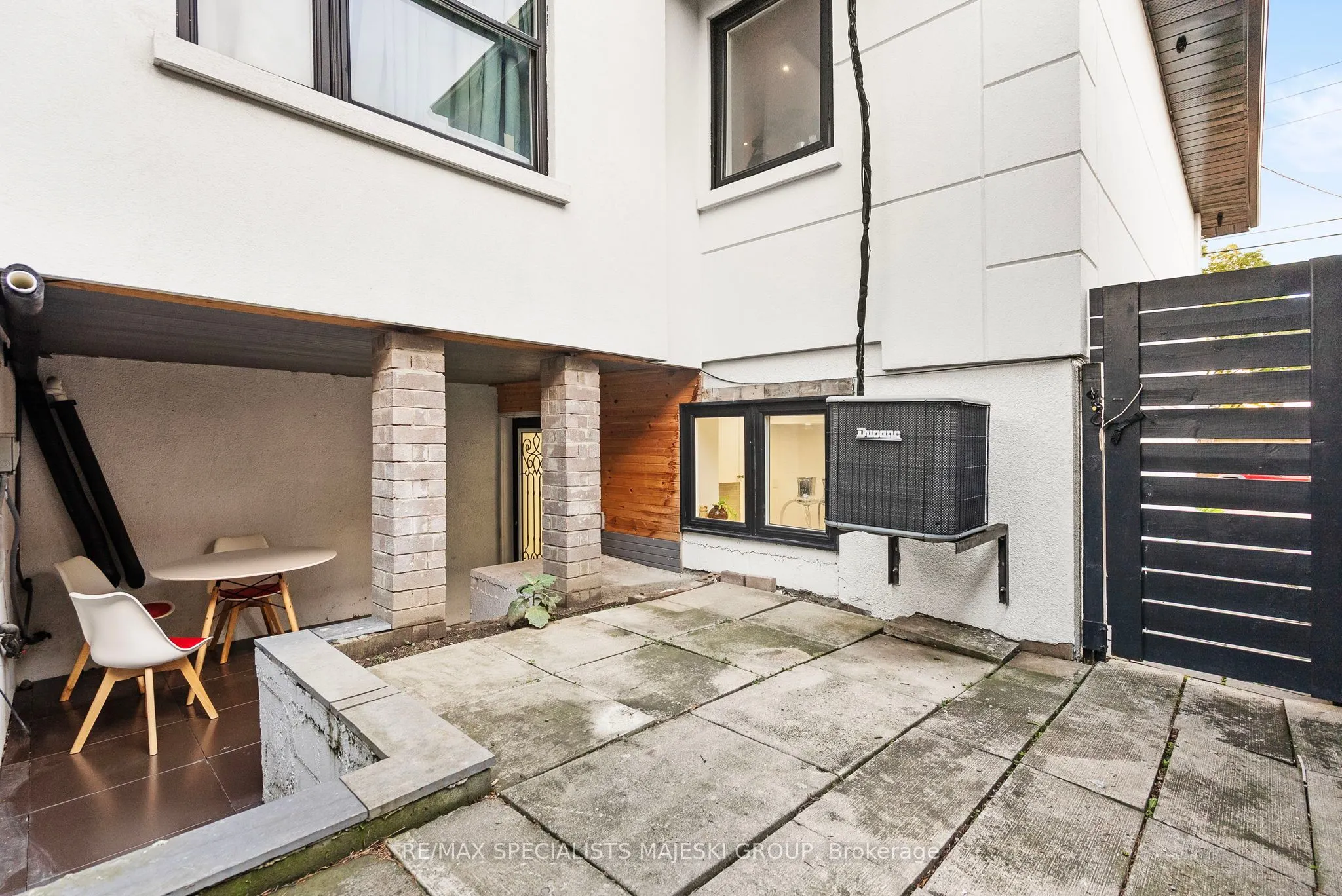 203 Pellatt Avenue, #LOWER