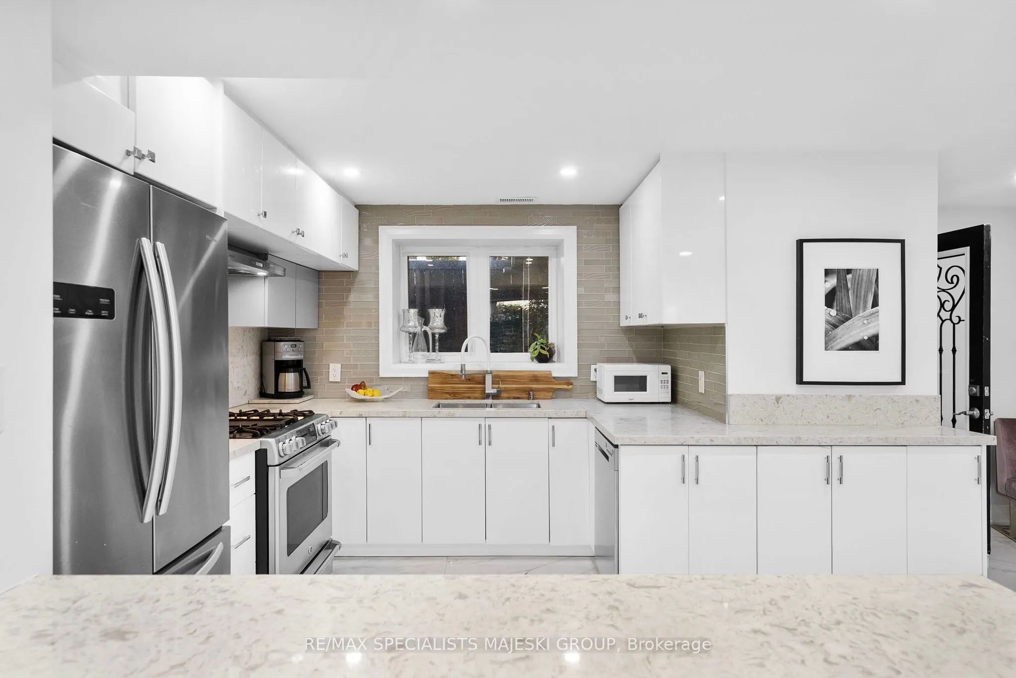 203 Pellatt Avenue, #LOWER