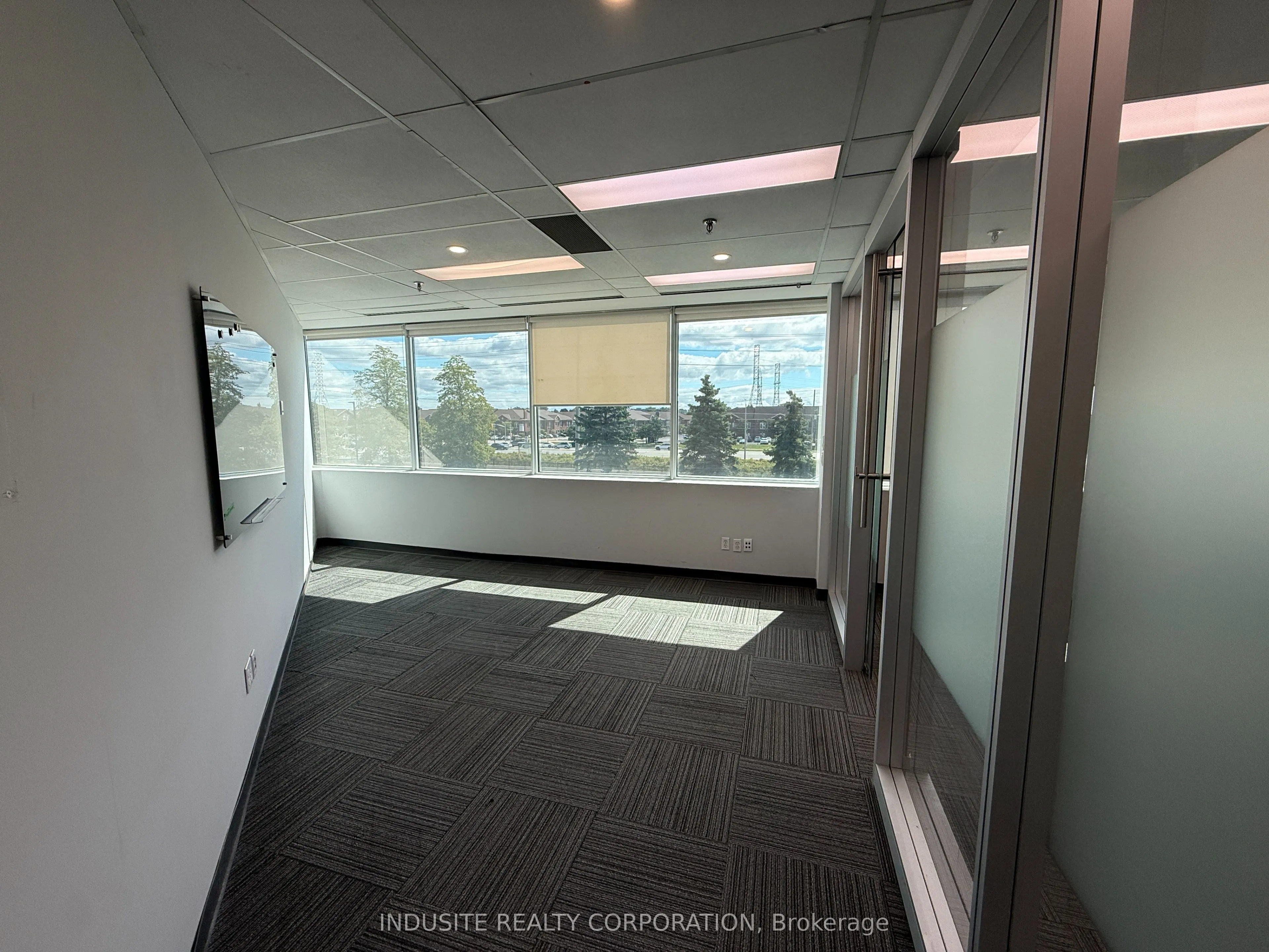 2800 Skymark Avenue, #205A