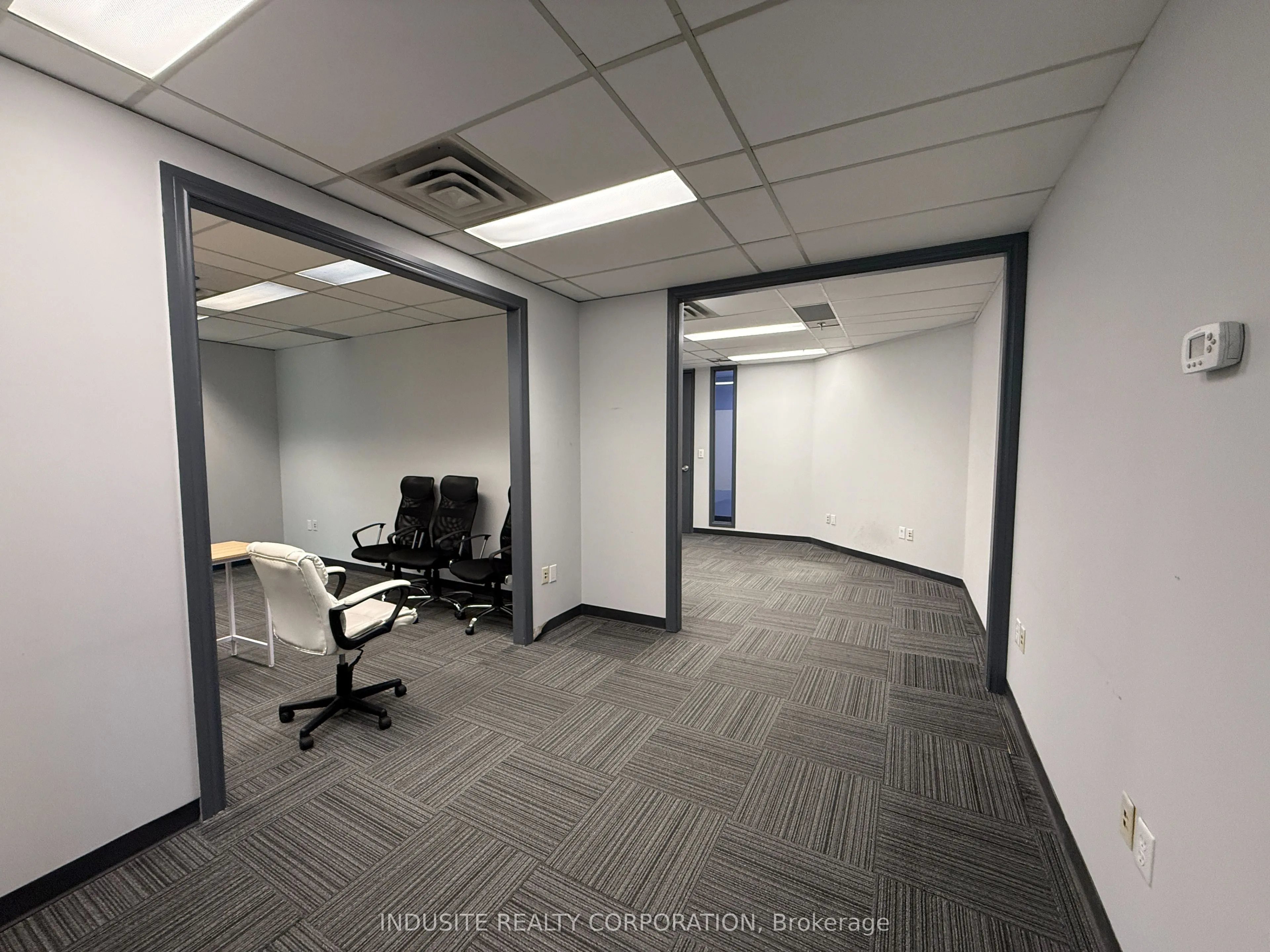 2800 Skymark Avenue, #205A