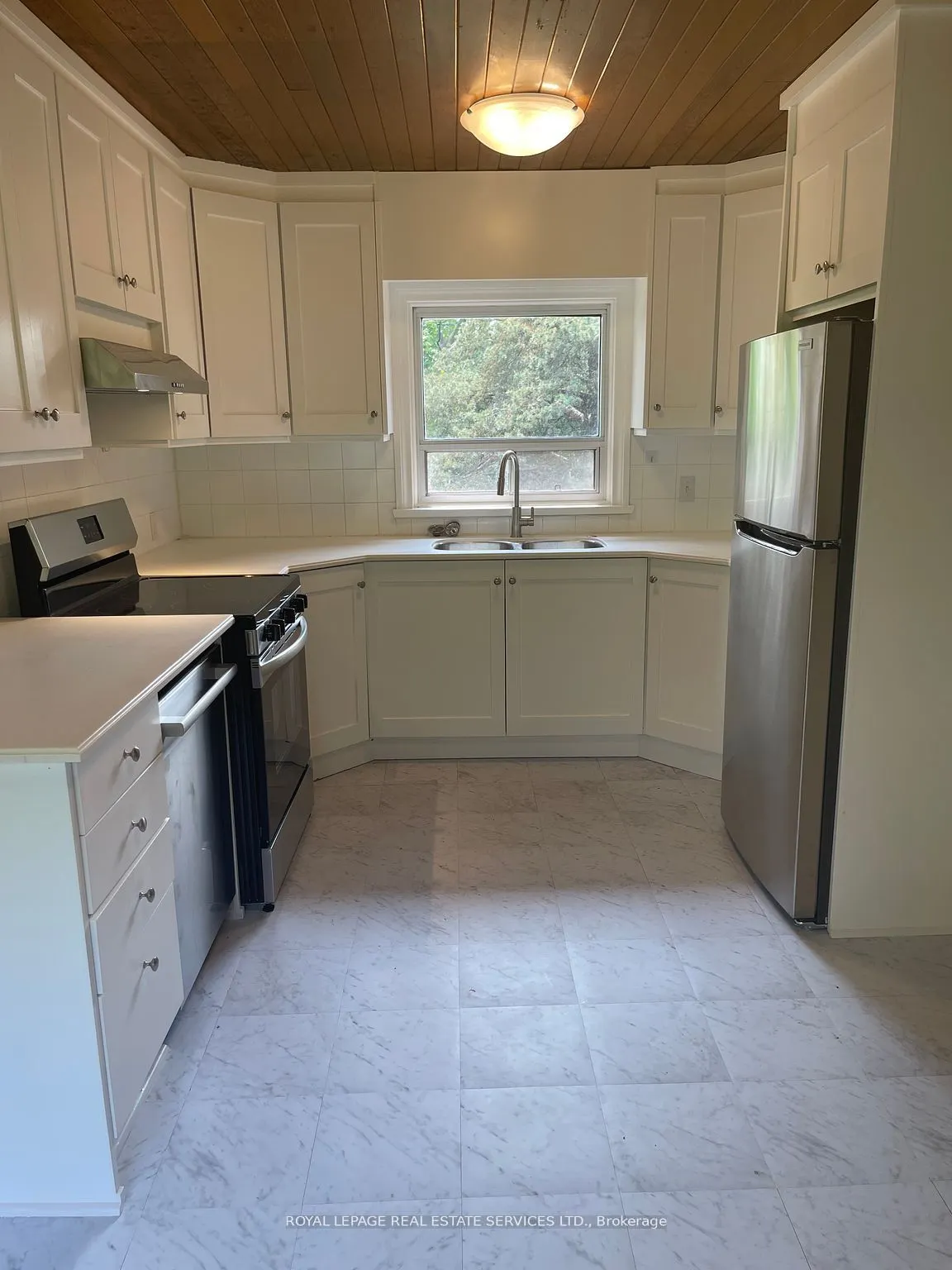 239 Ellis Avenue, #Upper