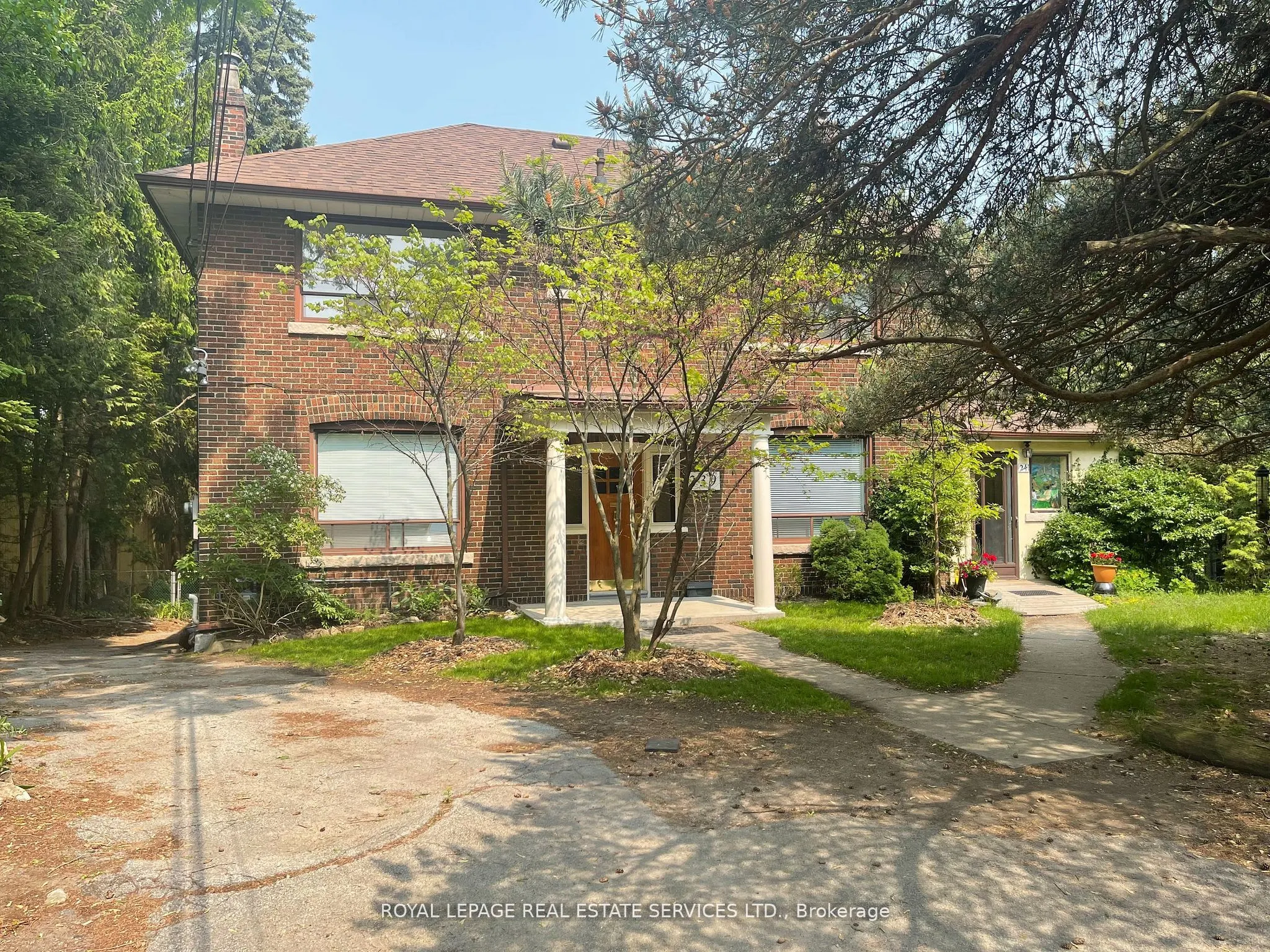 239 Ellis Avenue, #Upper