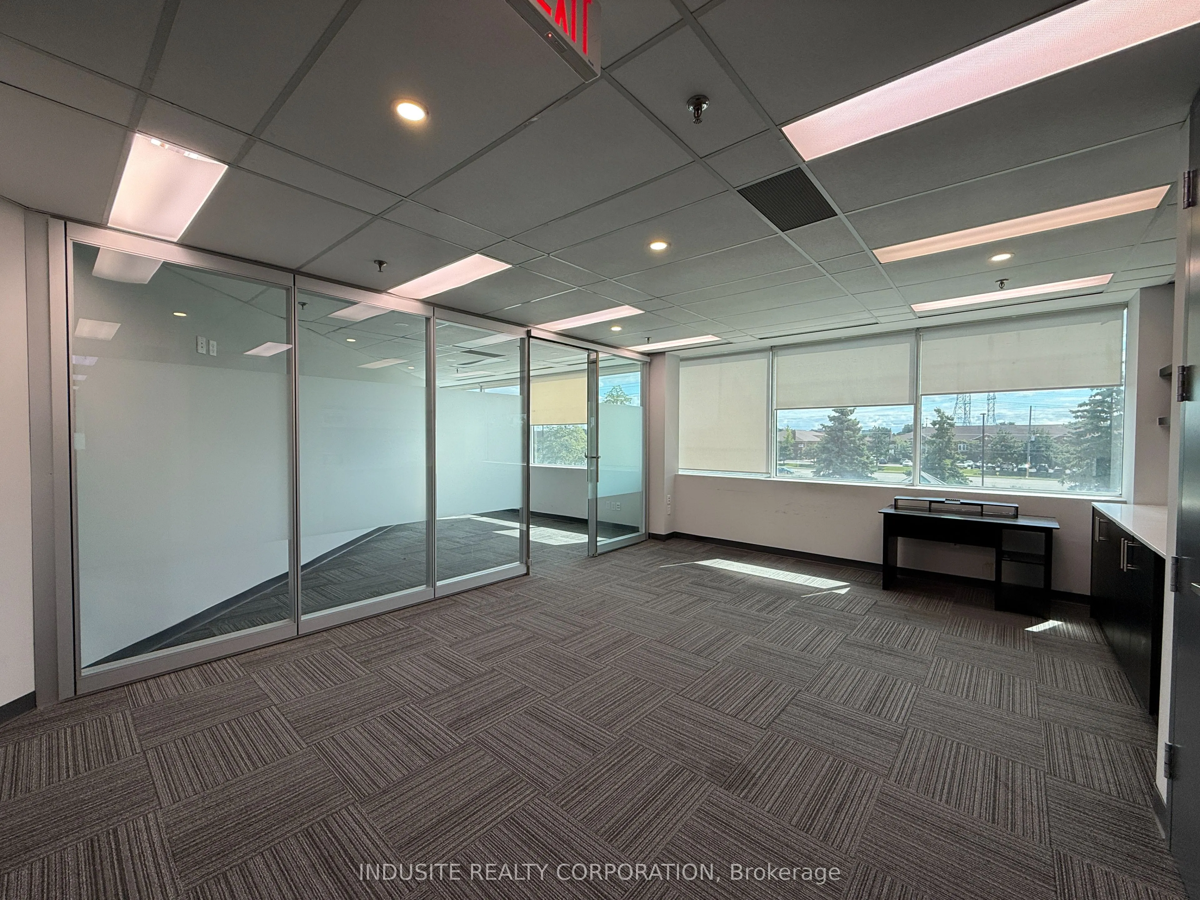 2800 Skymark Avenue, #205B