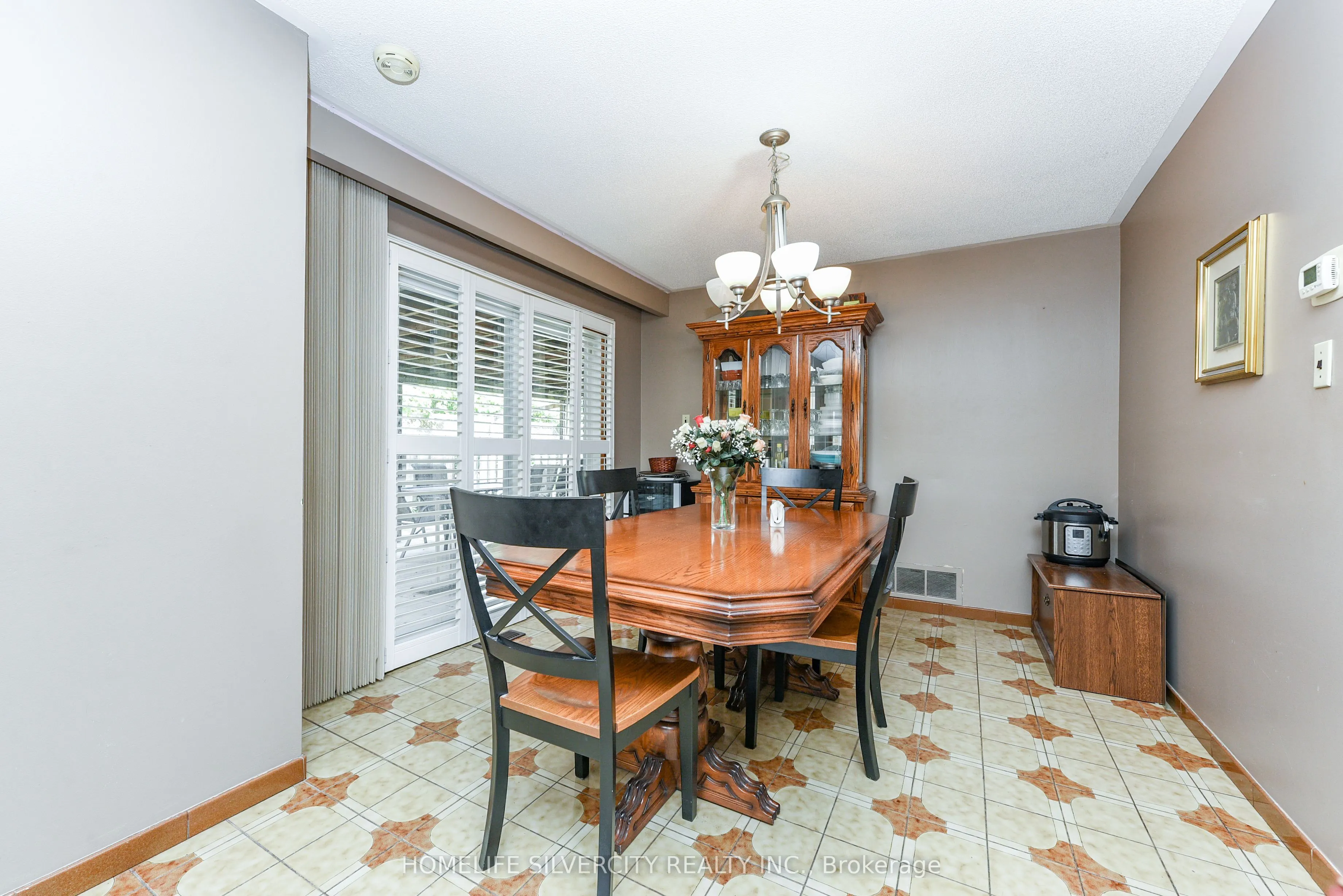3350 Lehigh Crescent