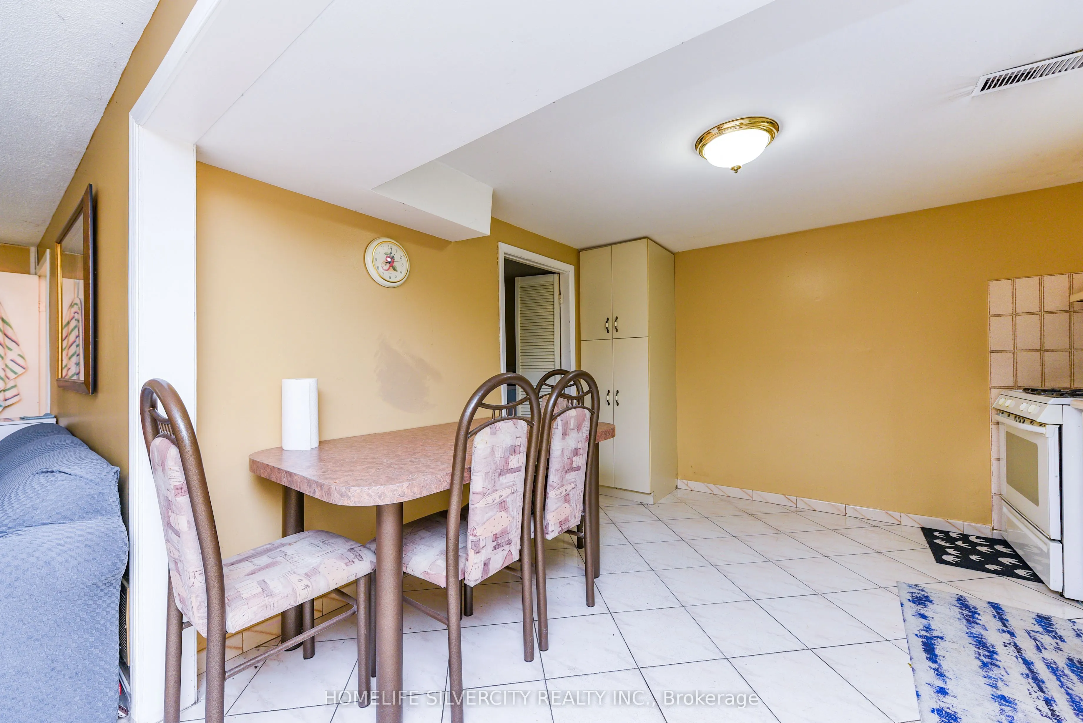 3350 Lehigh Crescent