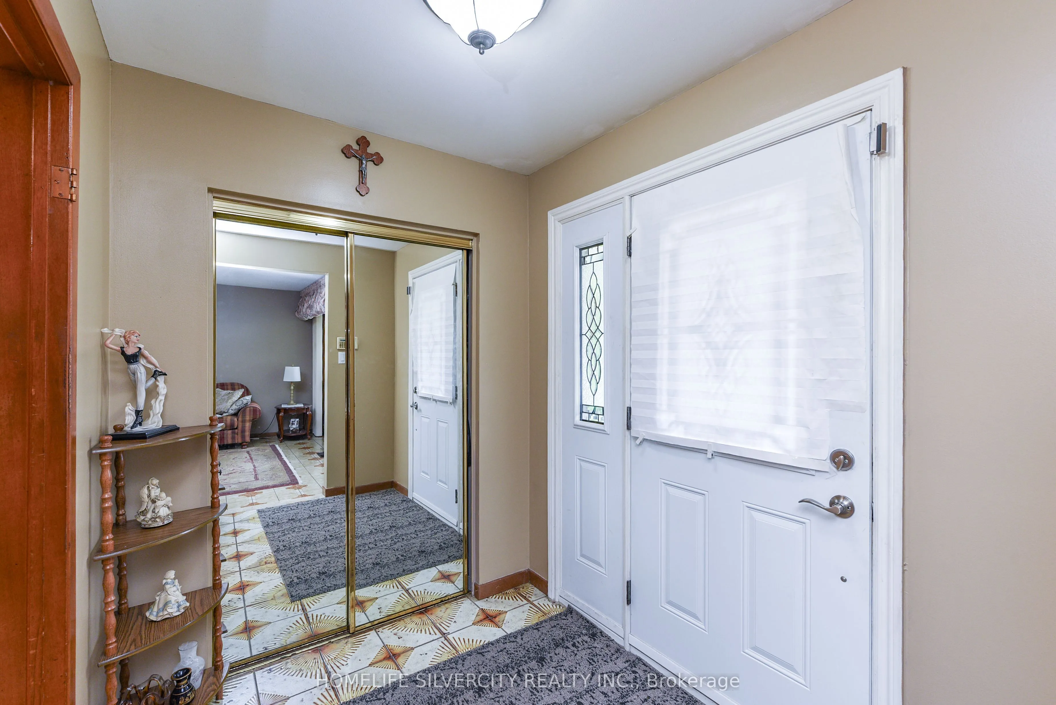 3350 Lehigh Crescent