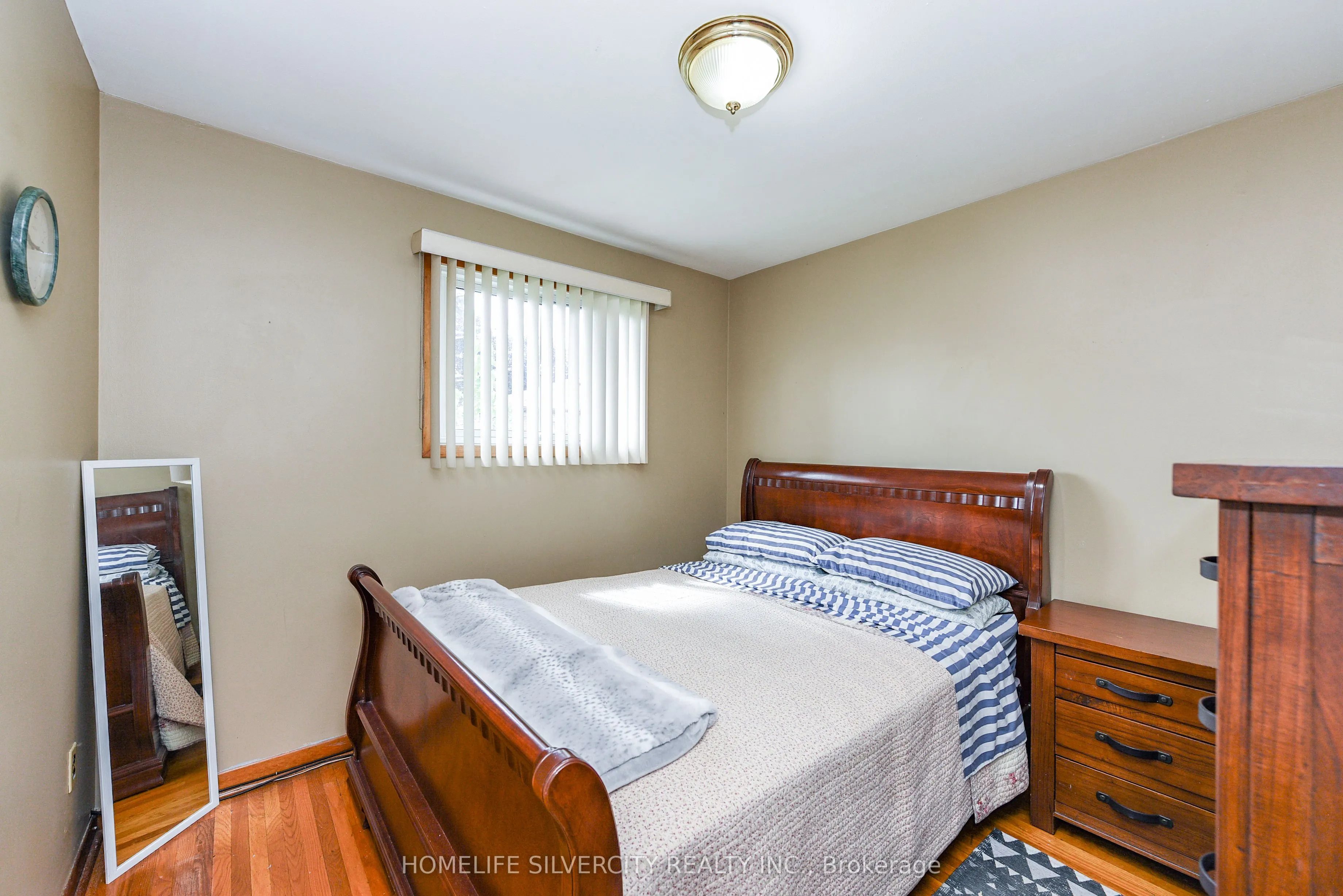 3350 Lehigh Crescent