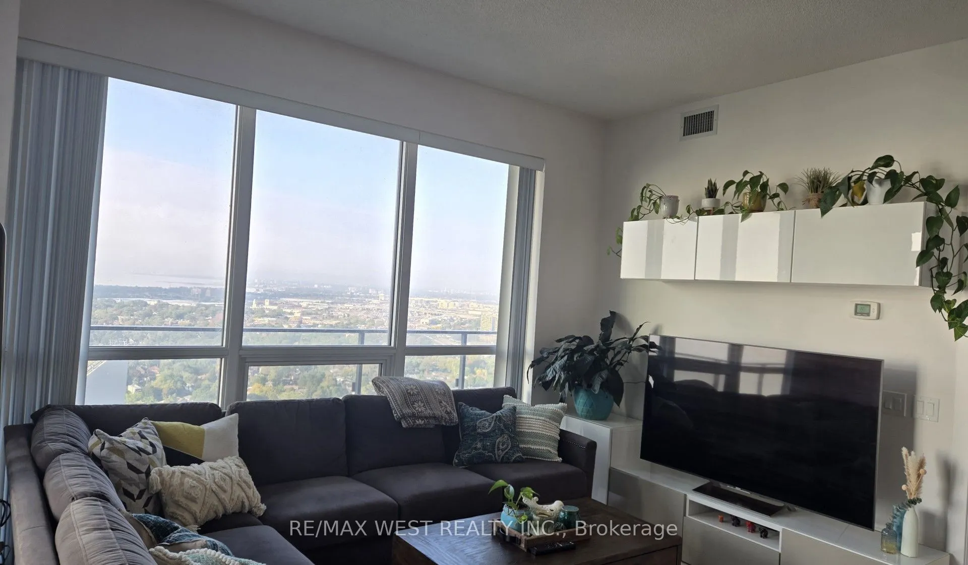 2220 Lake Shore Boulevard W, #4009