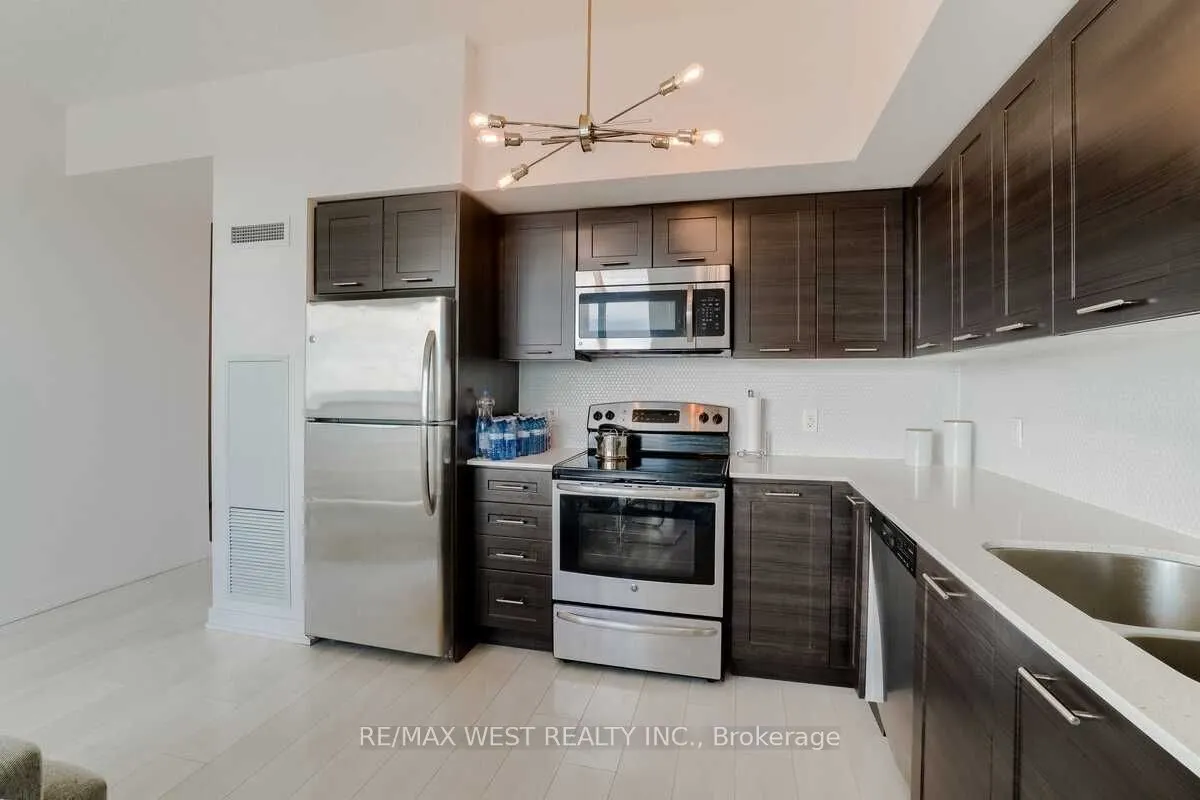 2220 Lake Shore Boulevard W, #4009