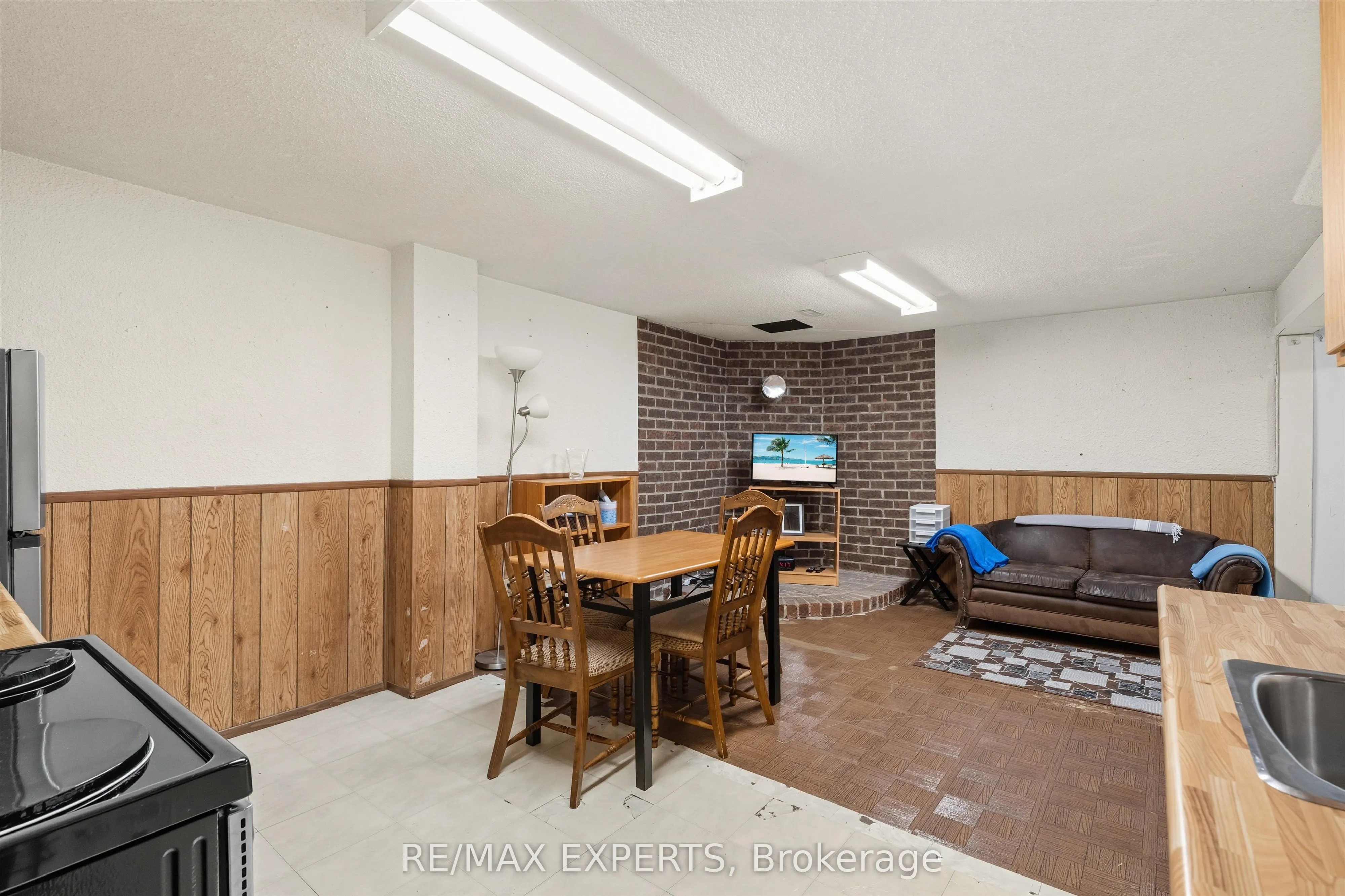 36 Nancy Mccredie Drive