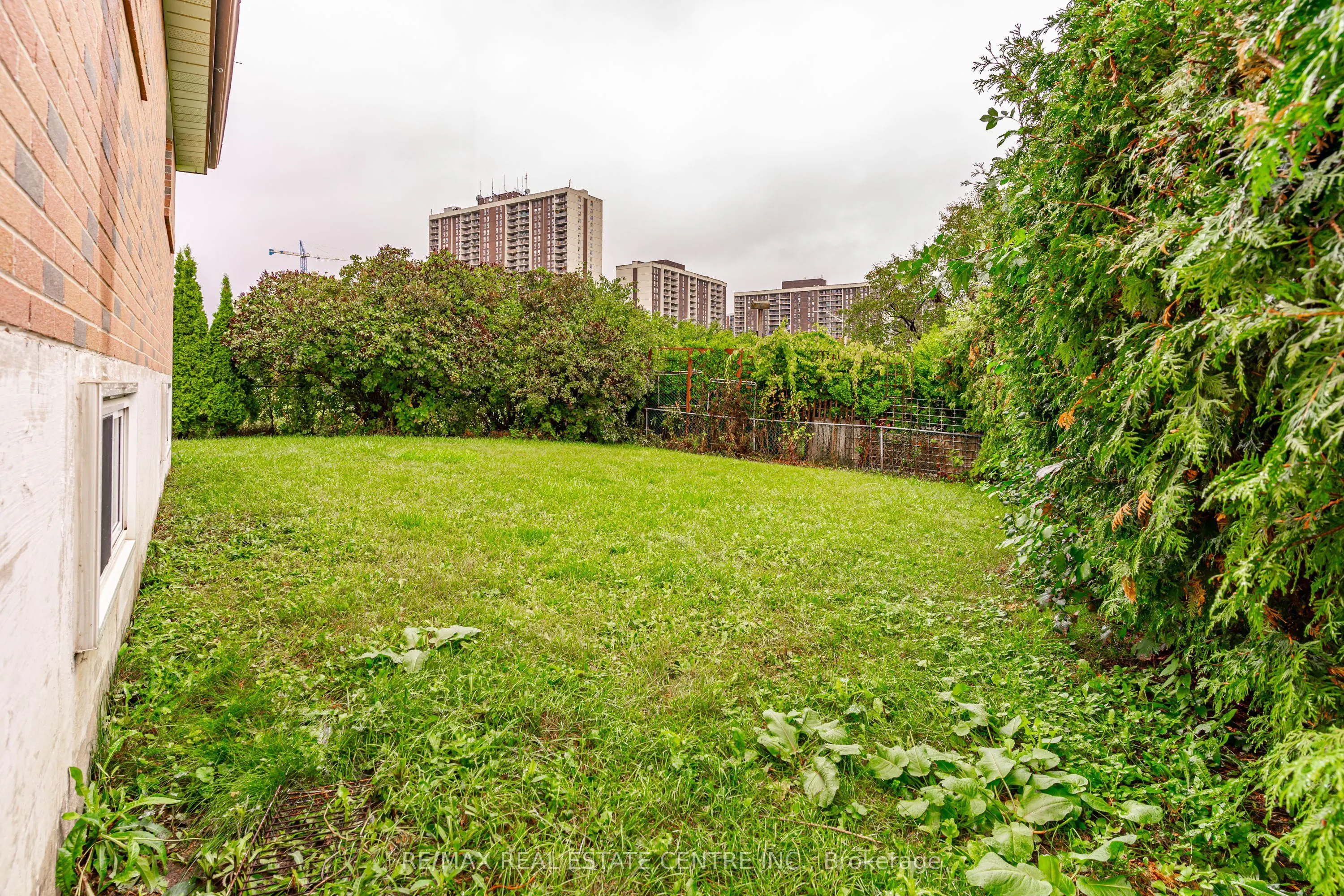 84 Crawley Drive