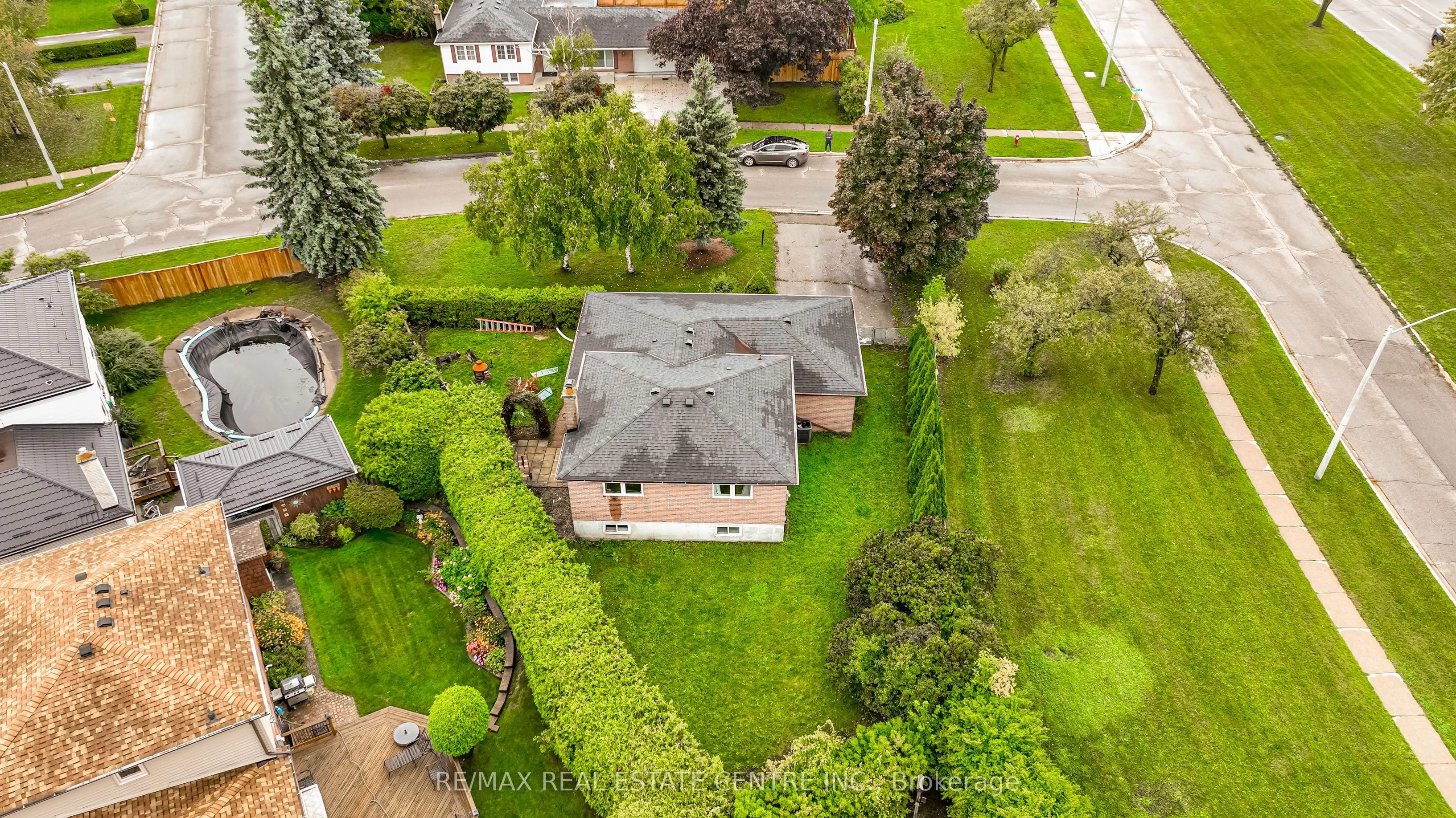 84 Crawley Drive