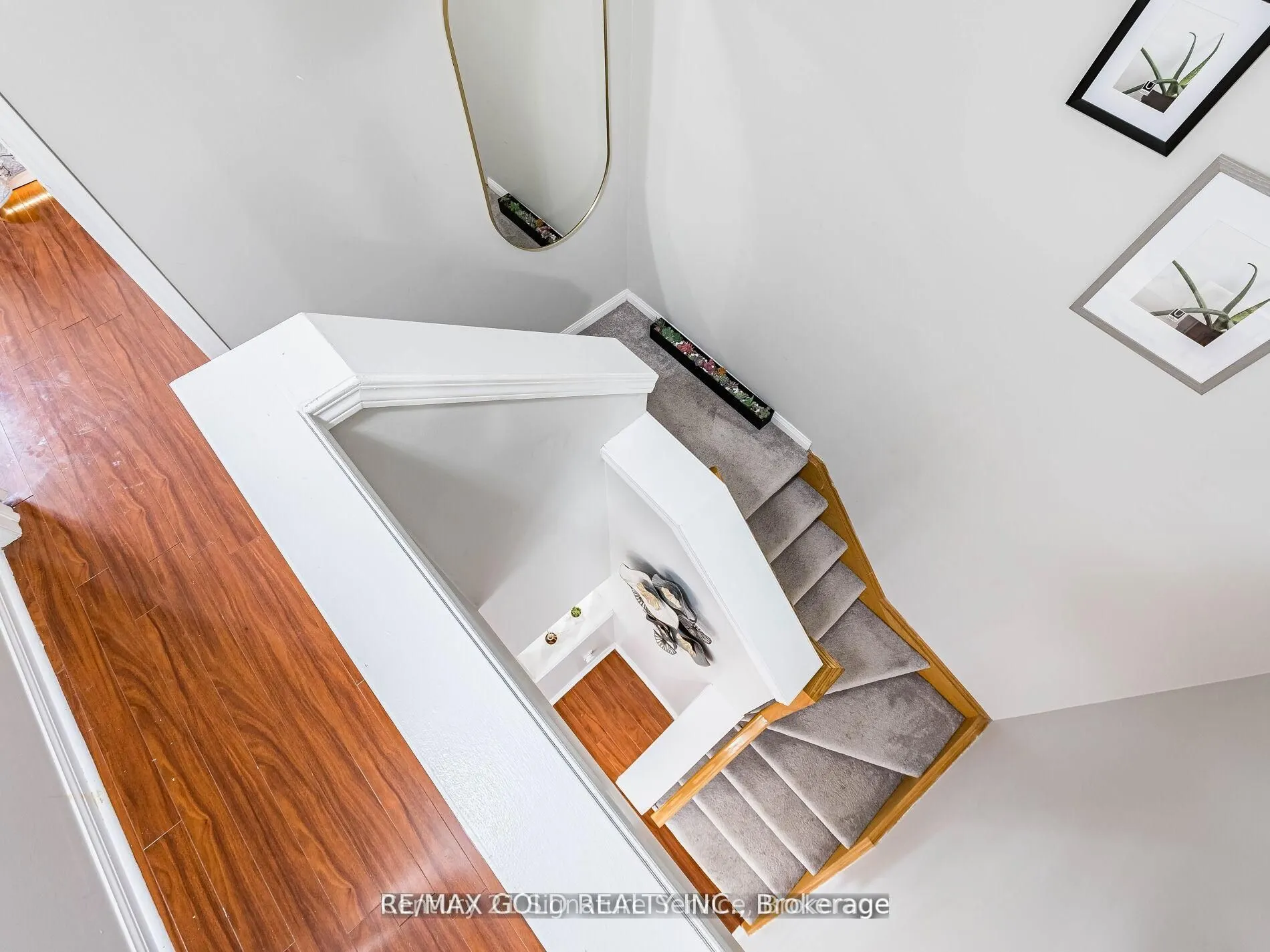 7 Dunlop Court, #Upper