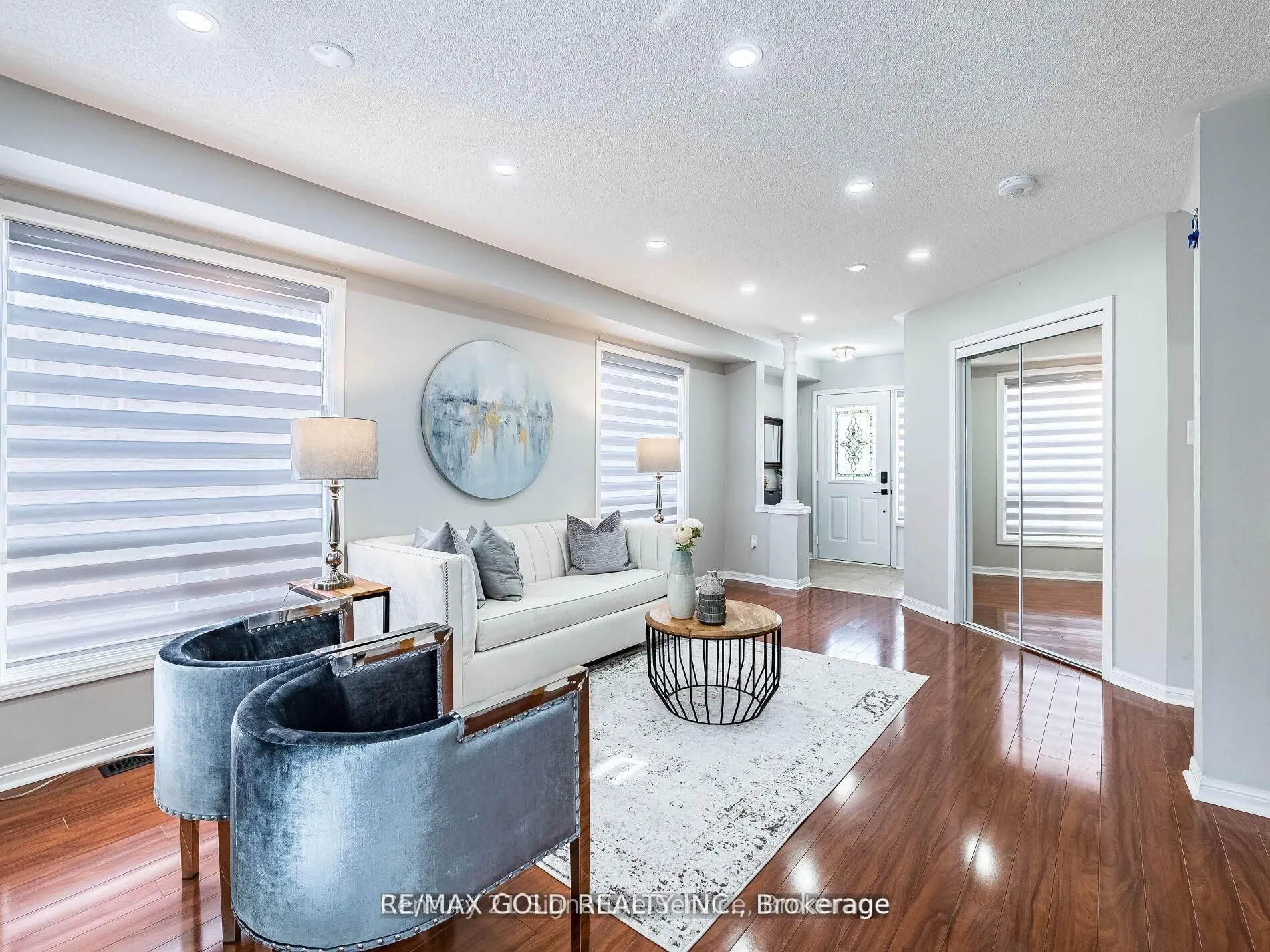 7 Dunlop Court, #Upper