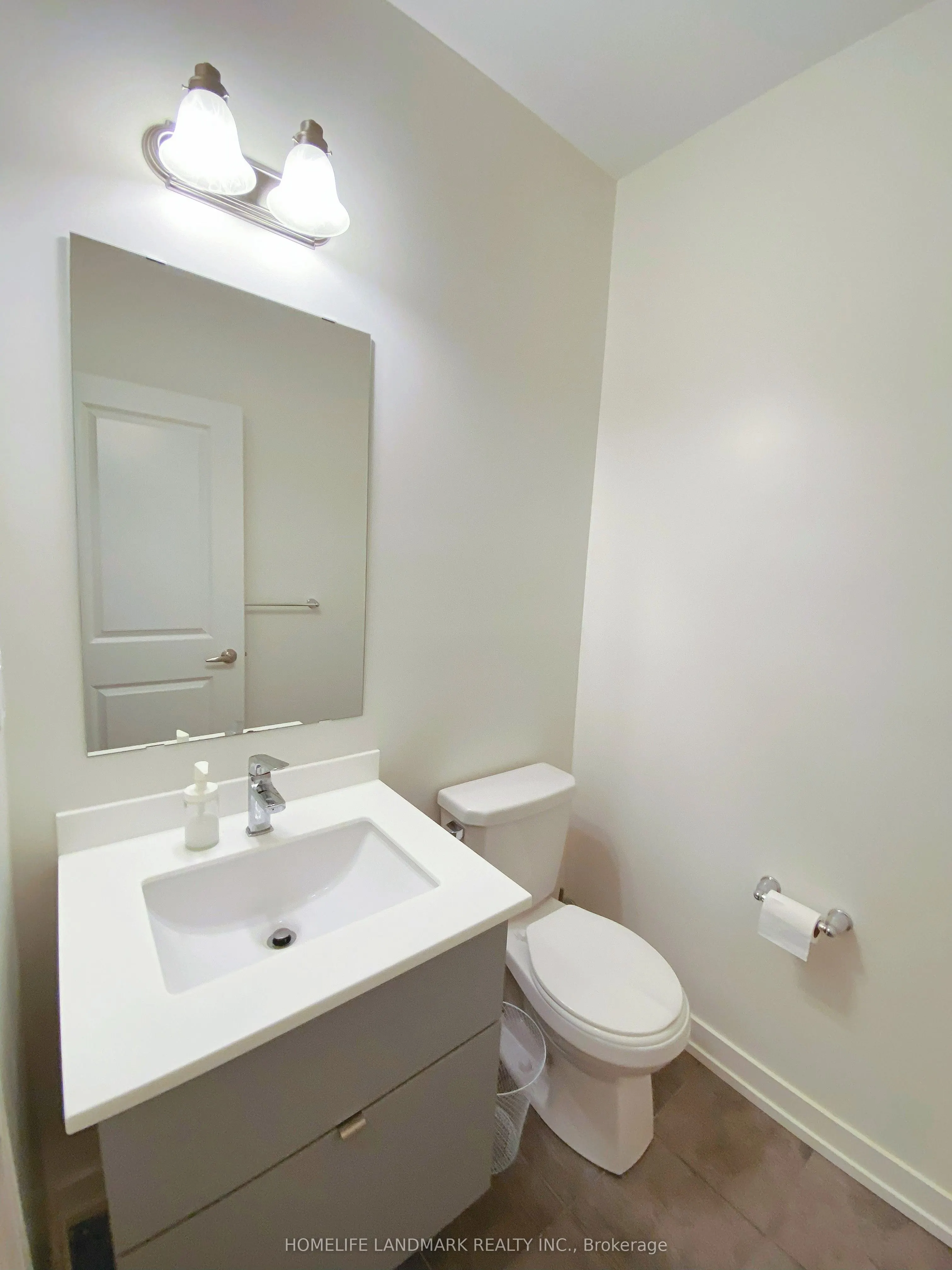 172 Squire Crescent