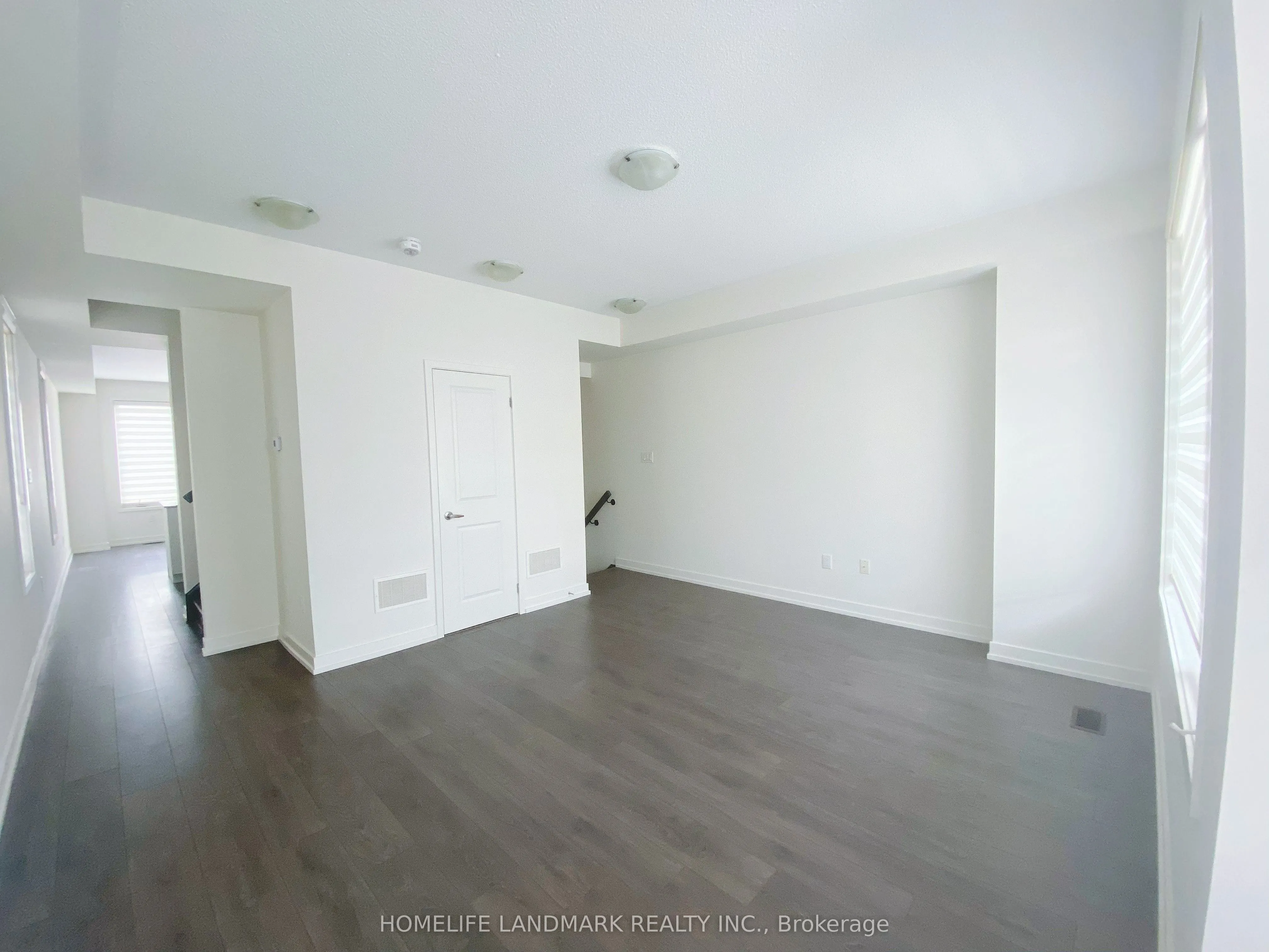 172 Squire Crescent