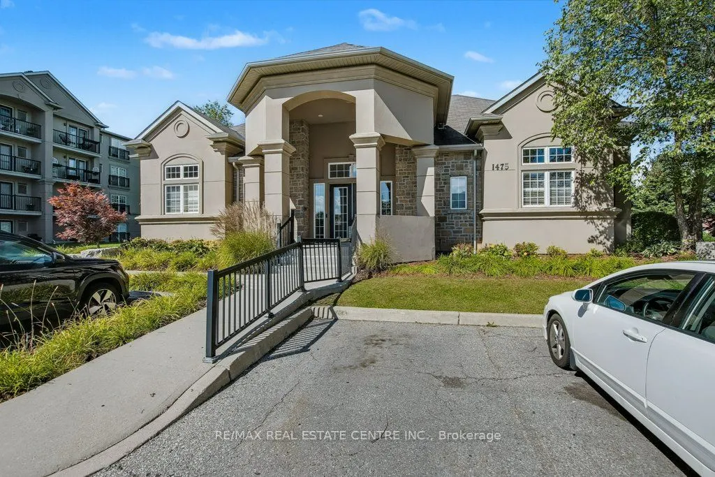 1479 Maple Avenue, #407