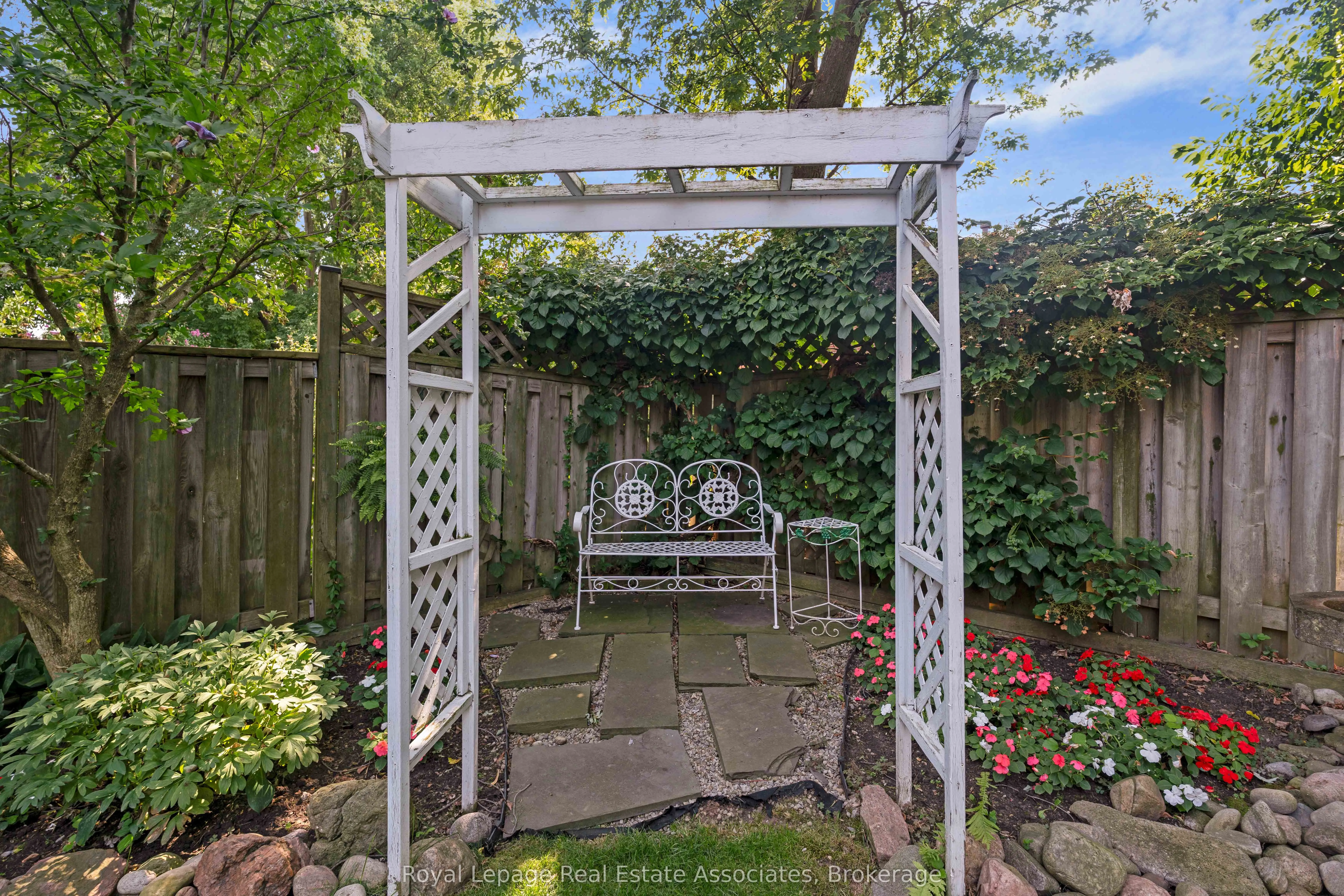 1202 Monks Passage