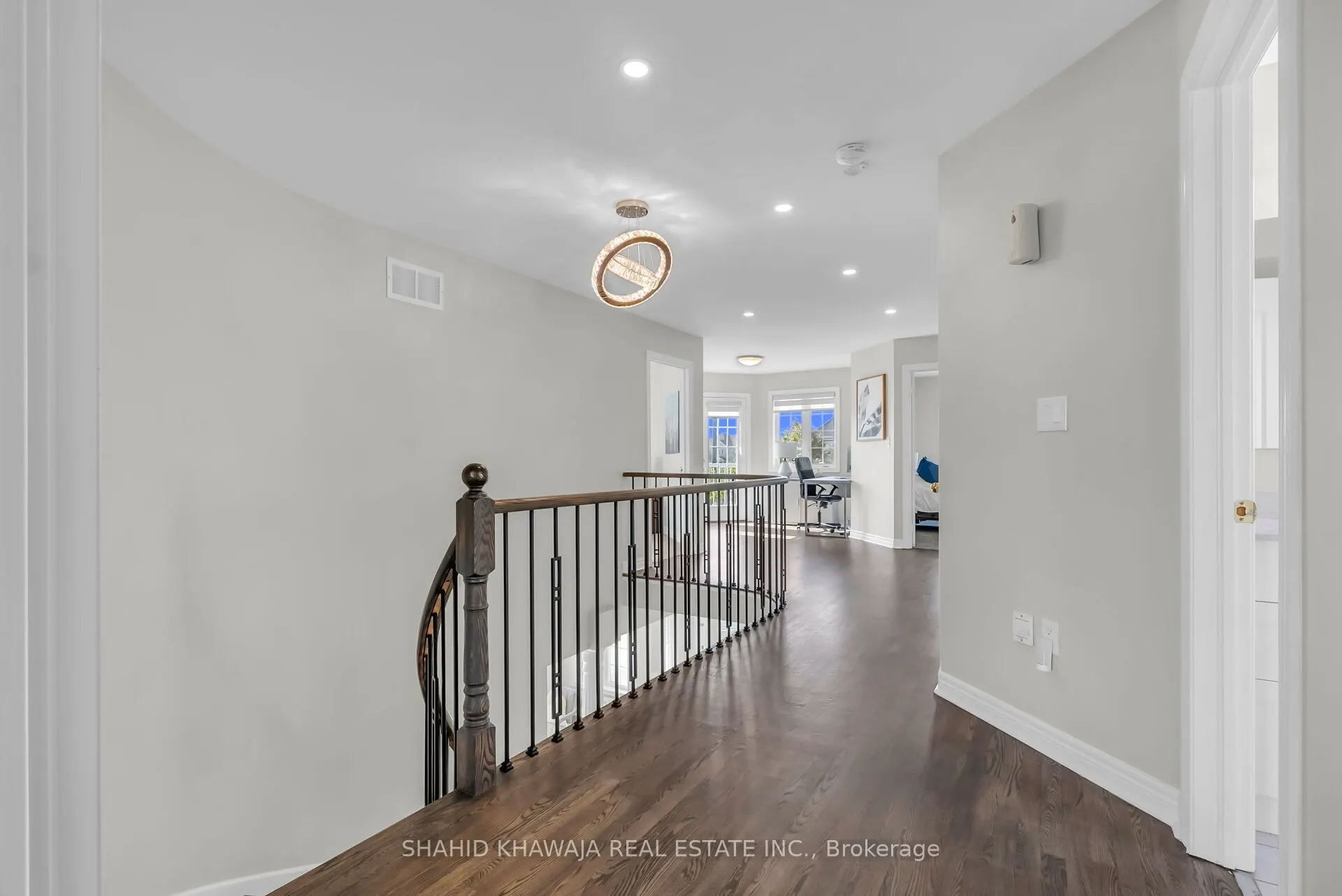 4839 Marble Arch Mews