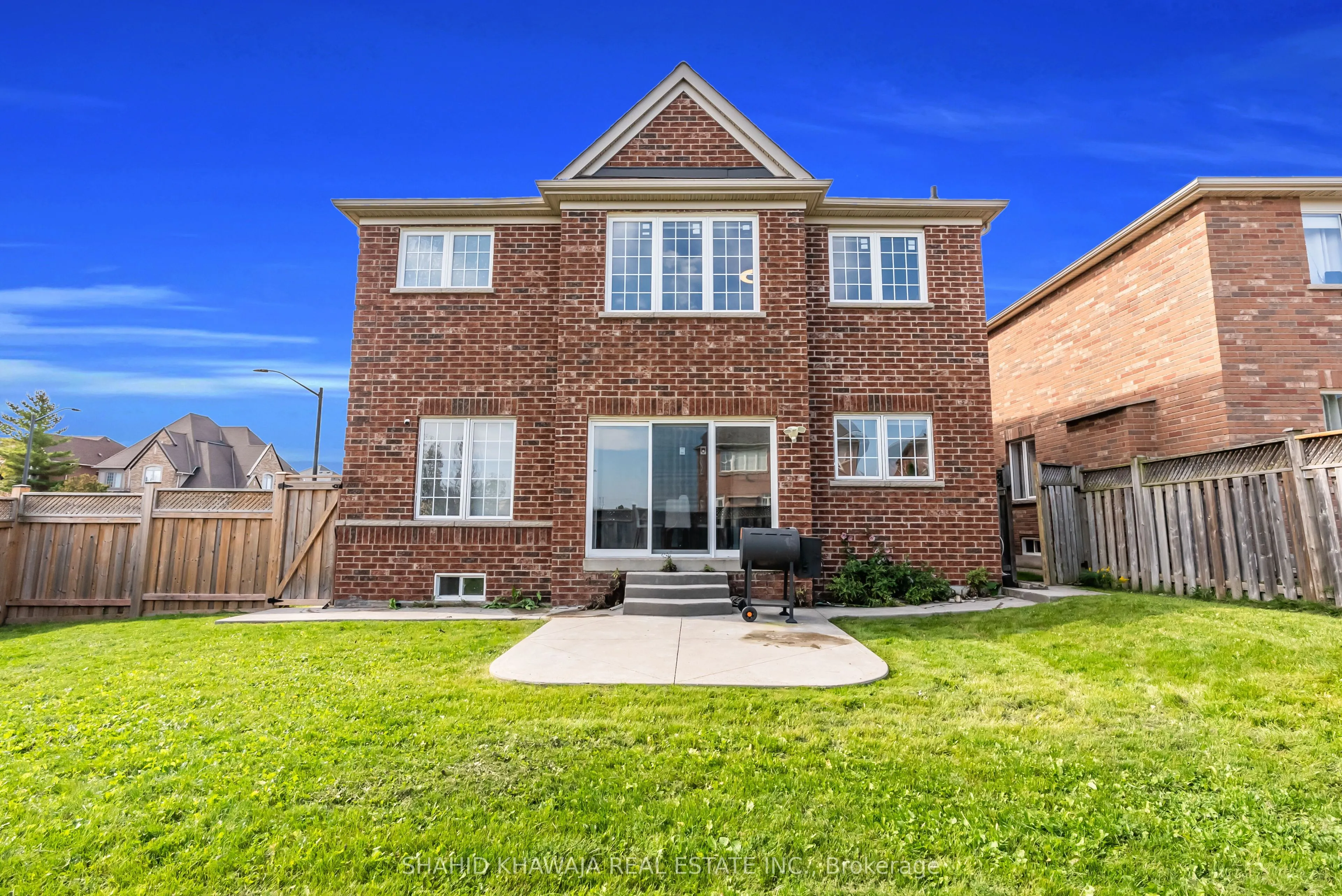4839 Marble Arch Mews