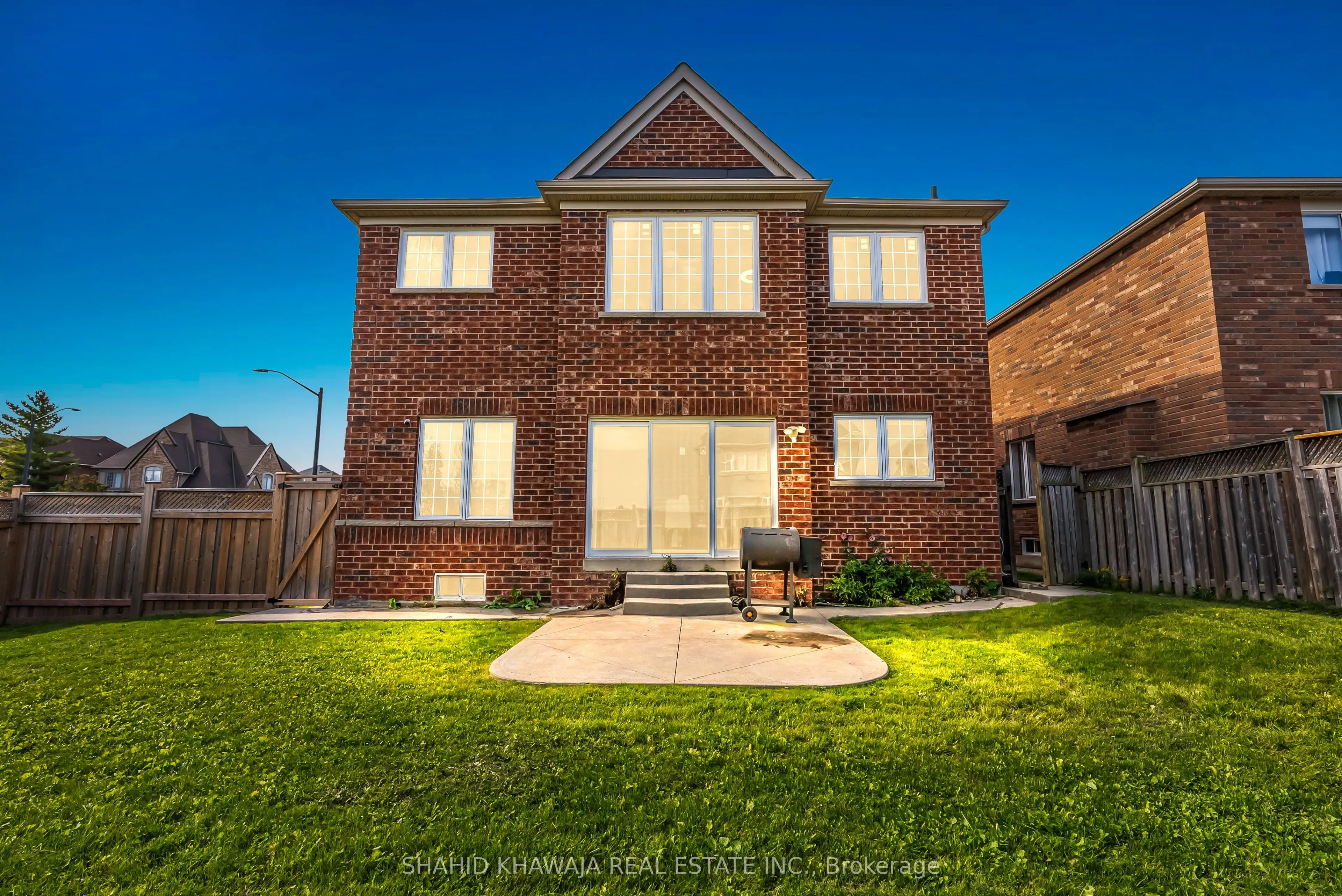 4839 Marble Arch Mews
