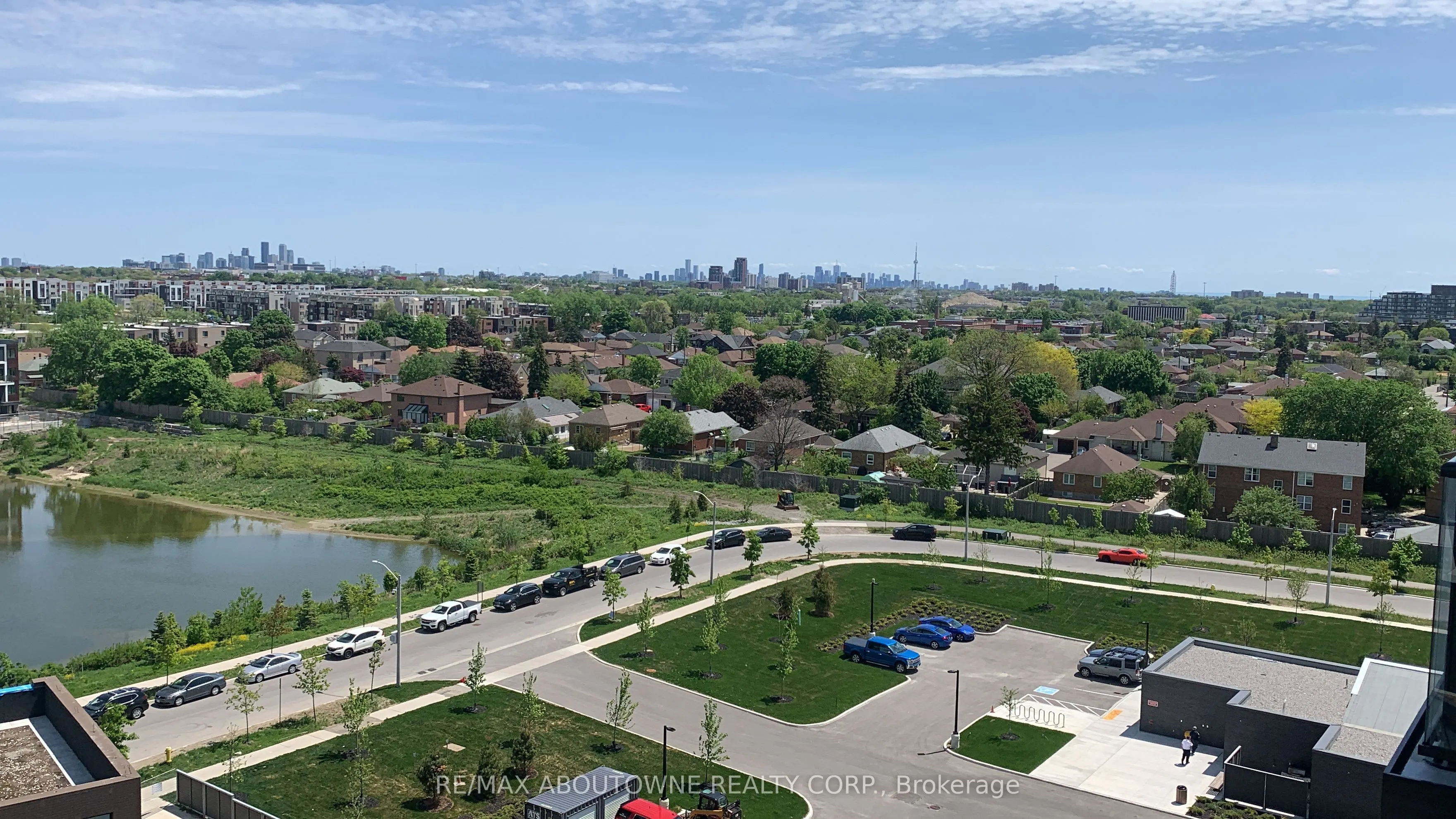 50 George Butchart Drive, #914