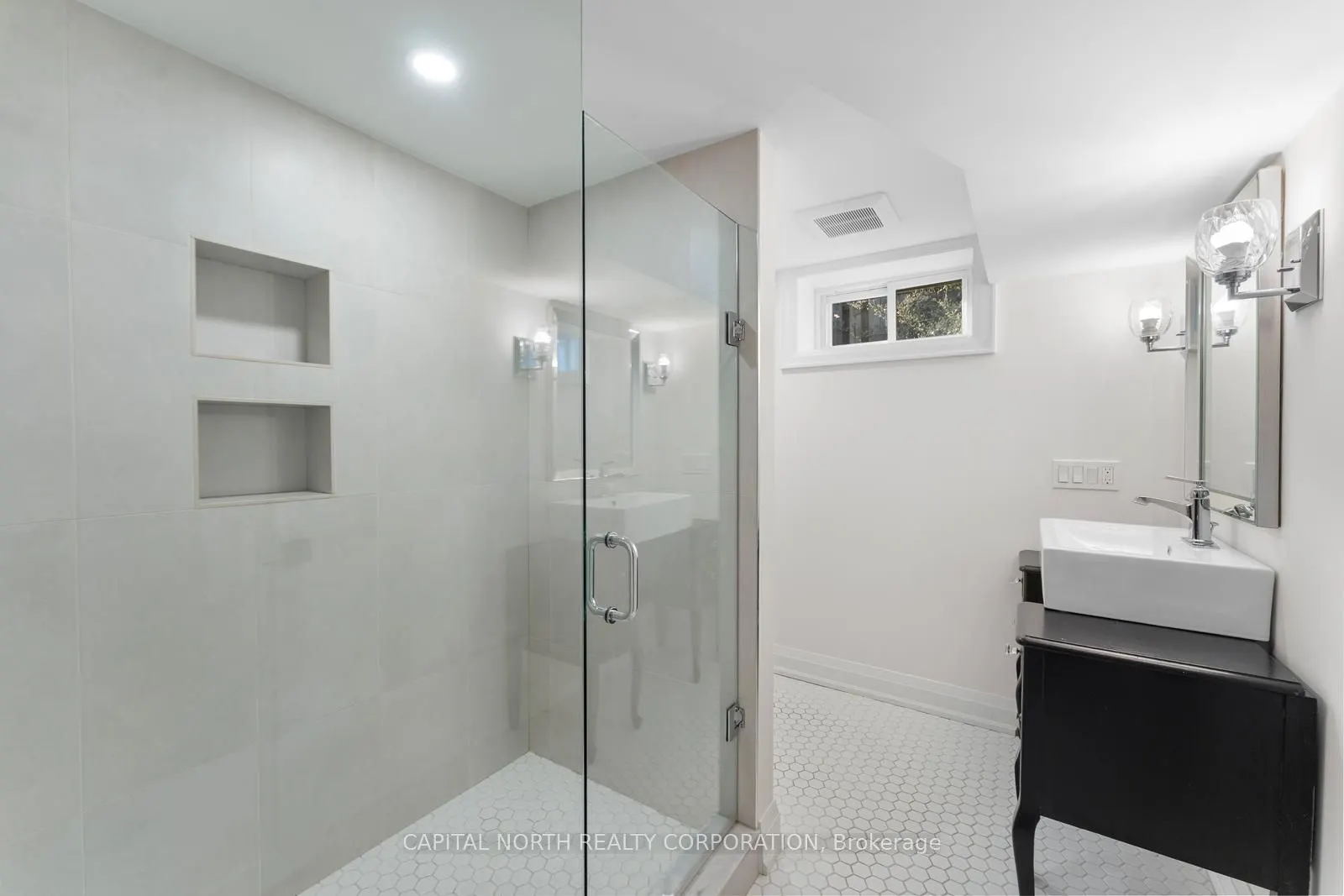 19 Vanderbrent Crescent