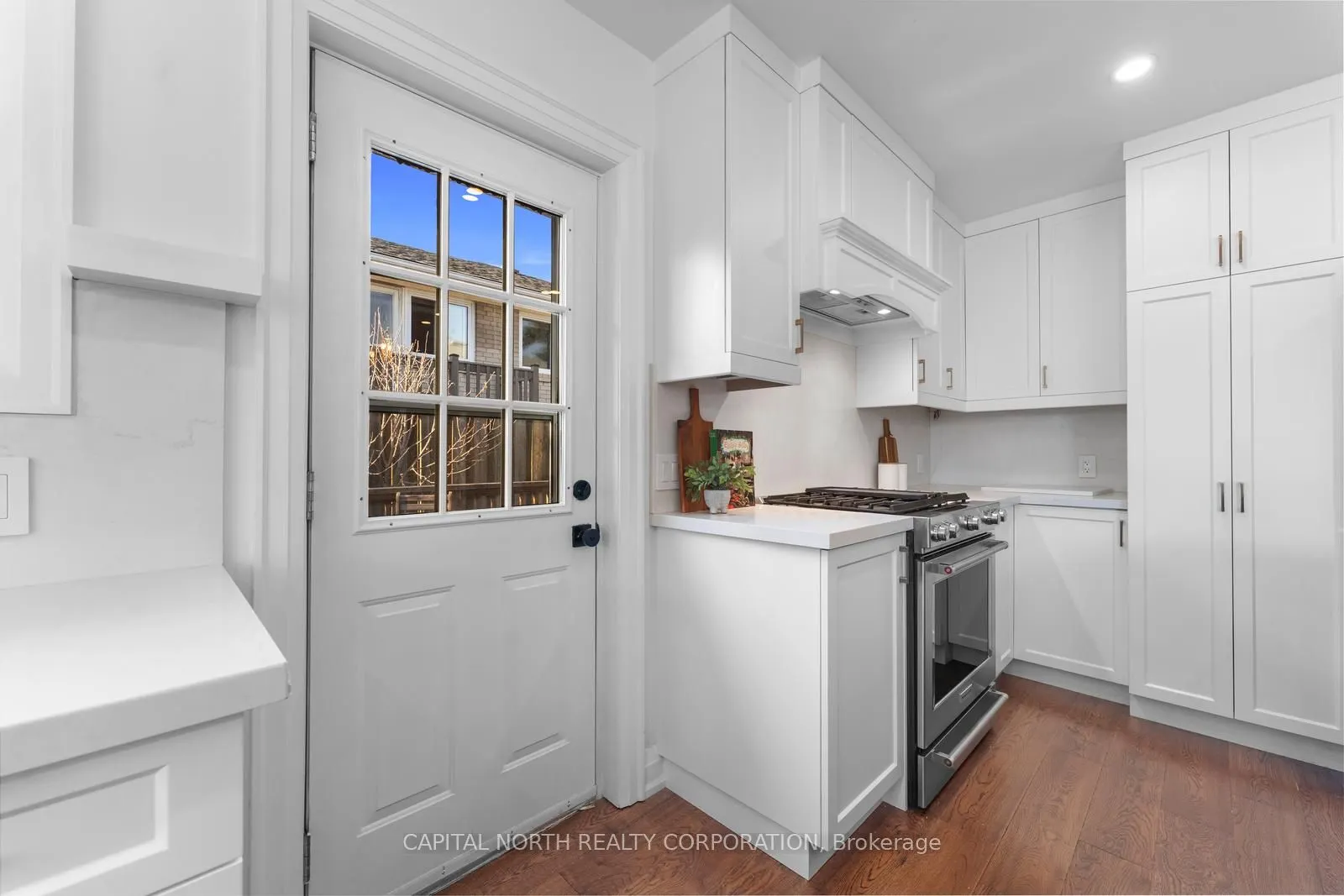 19 Vanderbrent Crescent