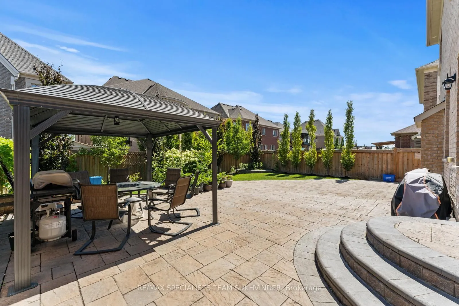 4 Rockton Court