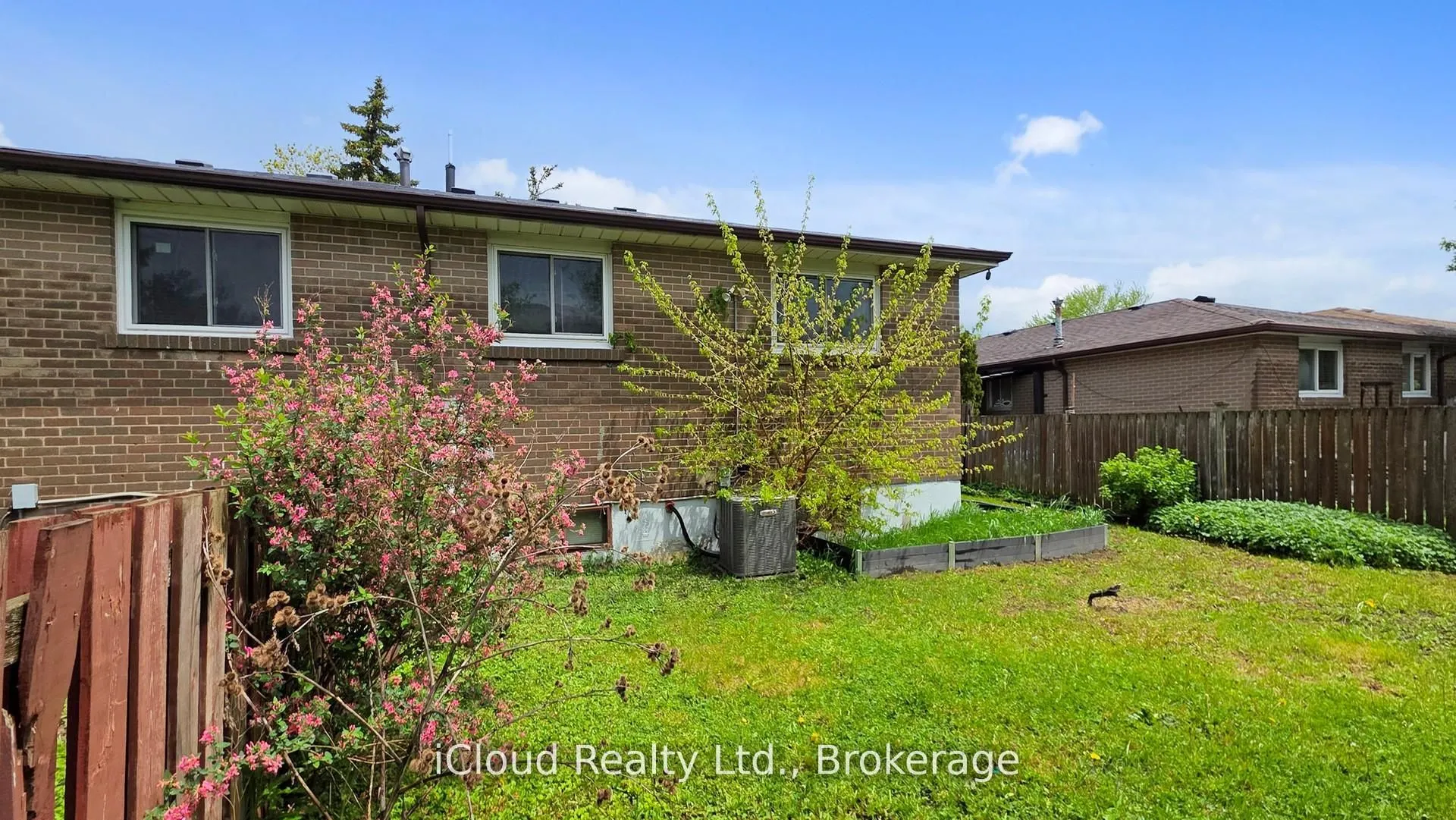 19 Flamingo Crescent