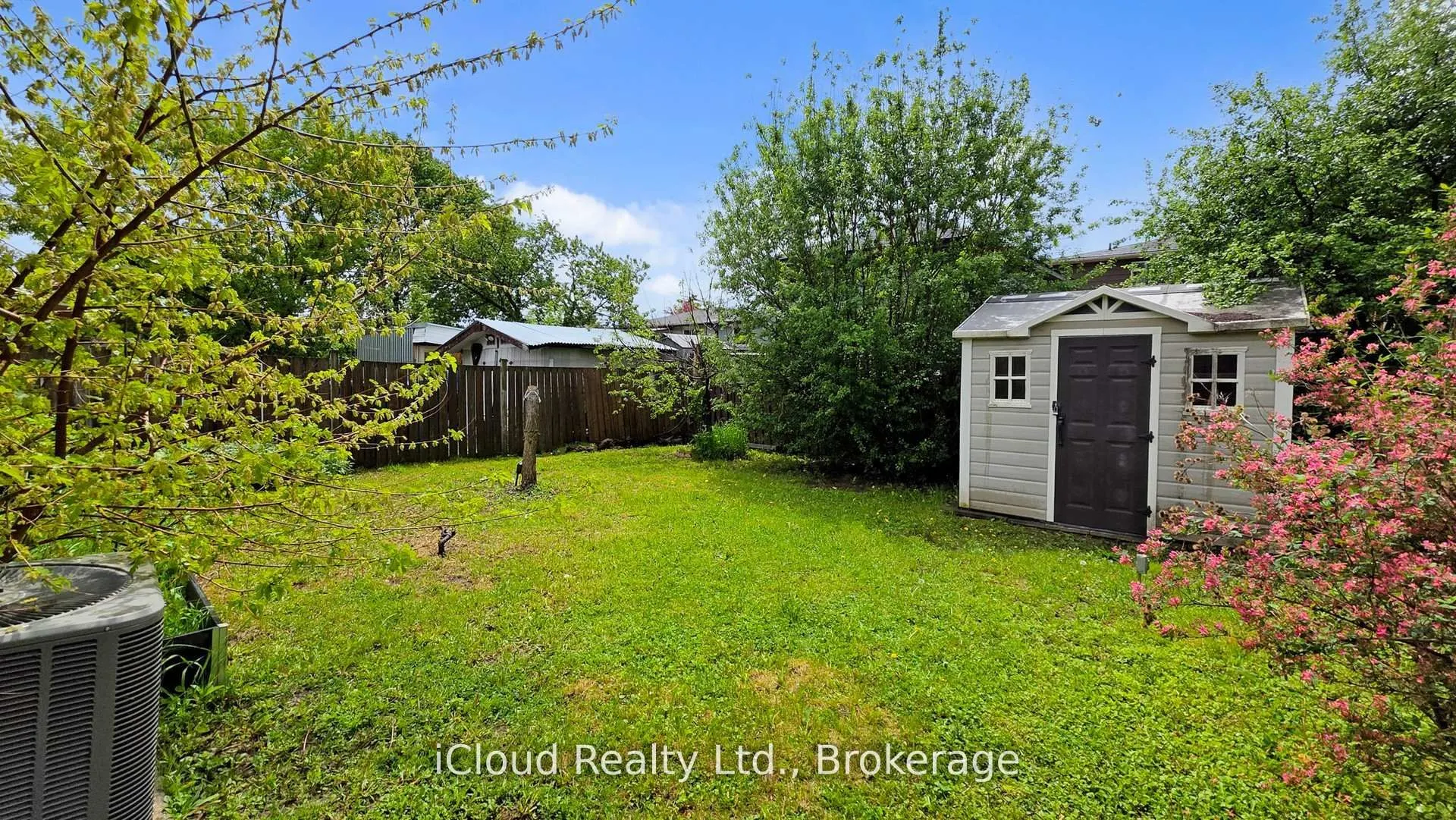 19 Flamingo Crescent