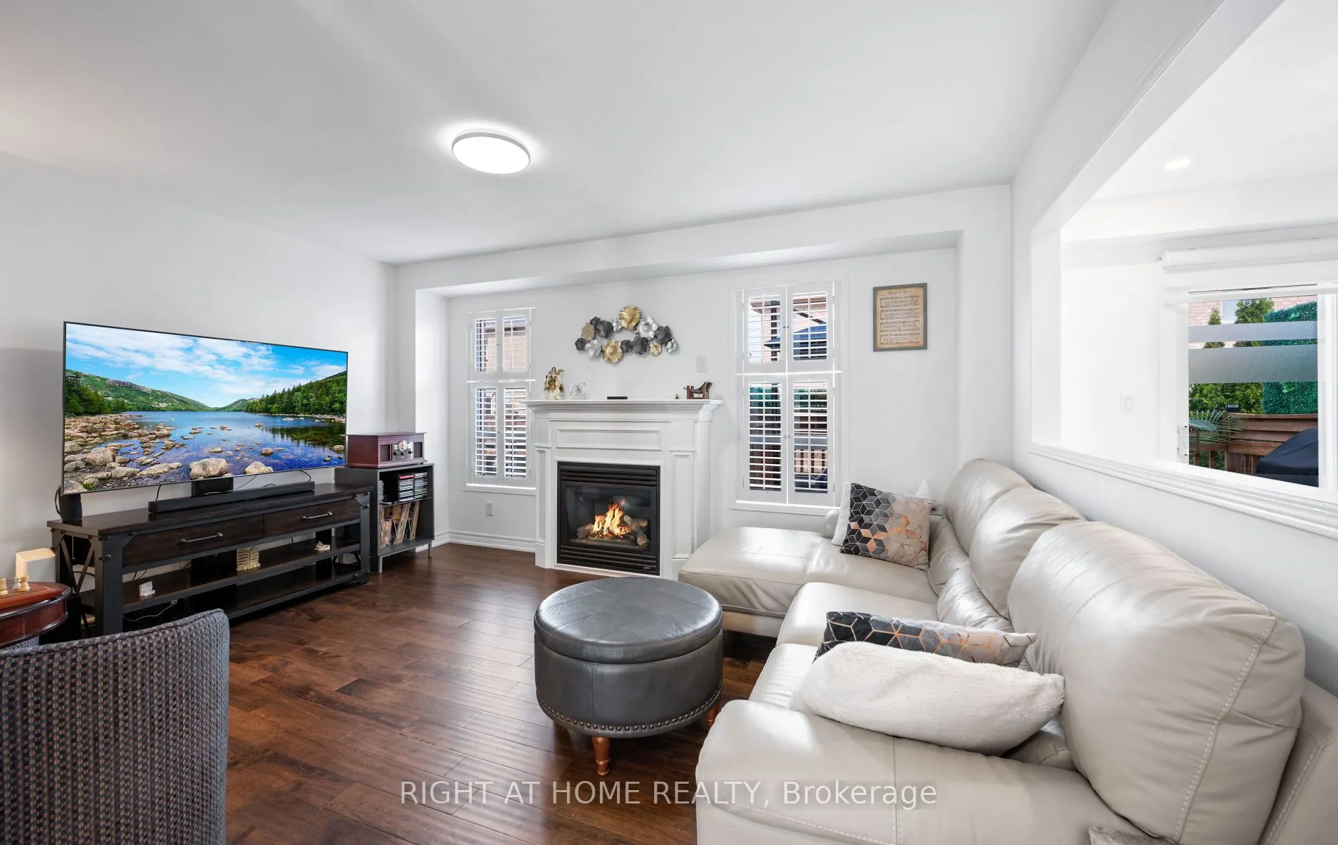58 Knoll Haven Circle