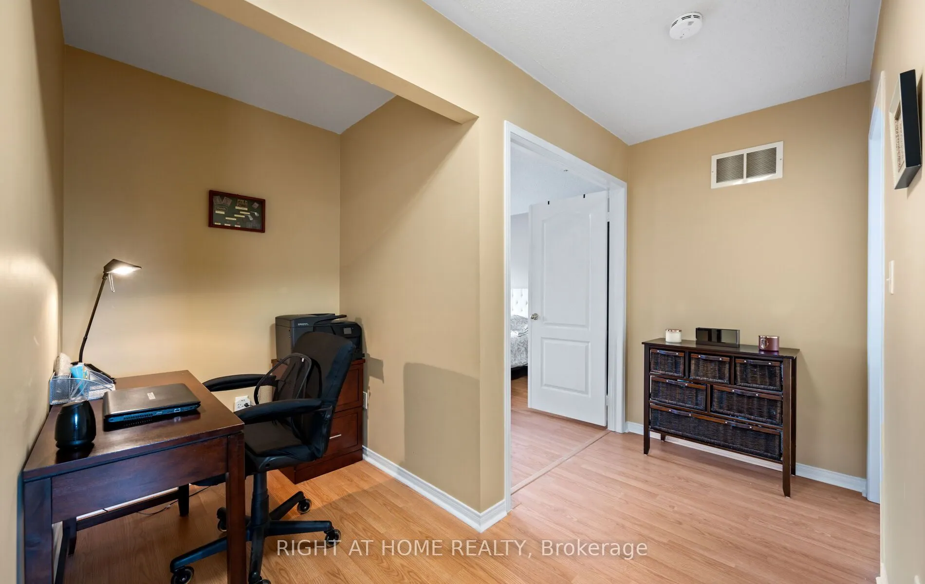 58 Knoll Haven Circle