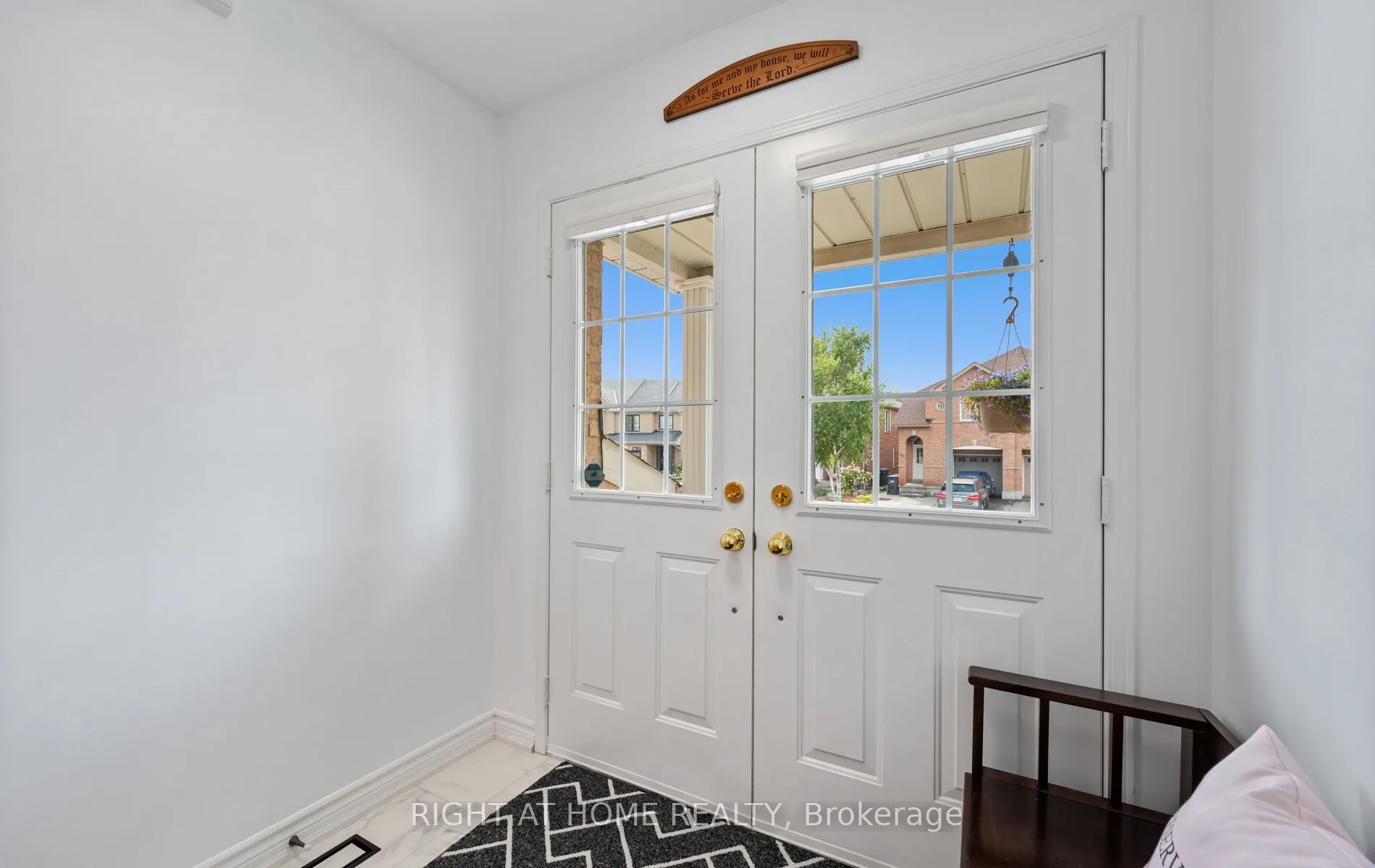 58 Knoll Haven Circle