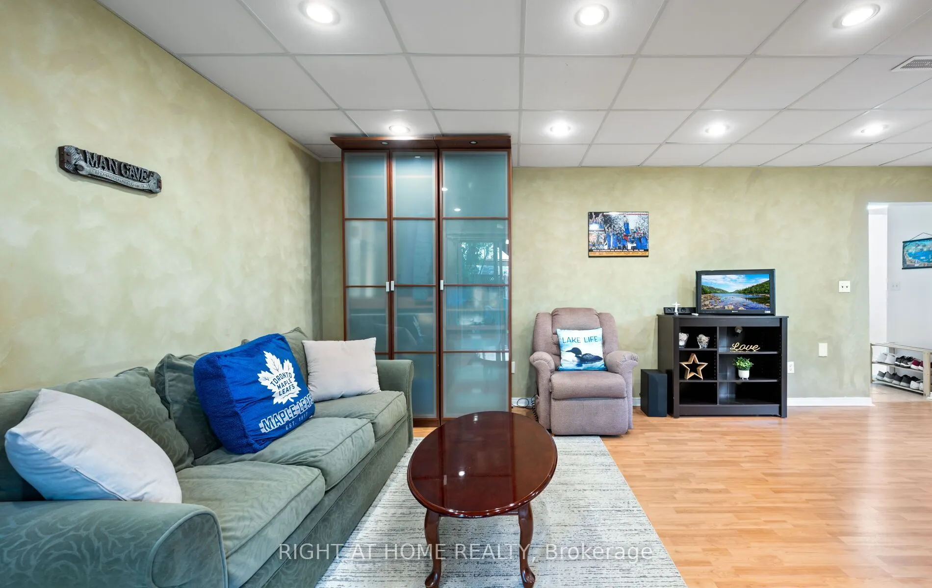 58 Knoll Haven Circle
