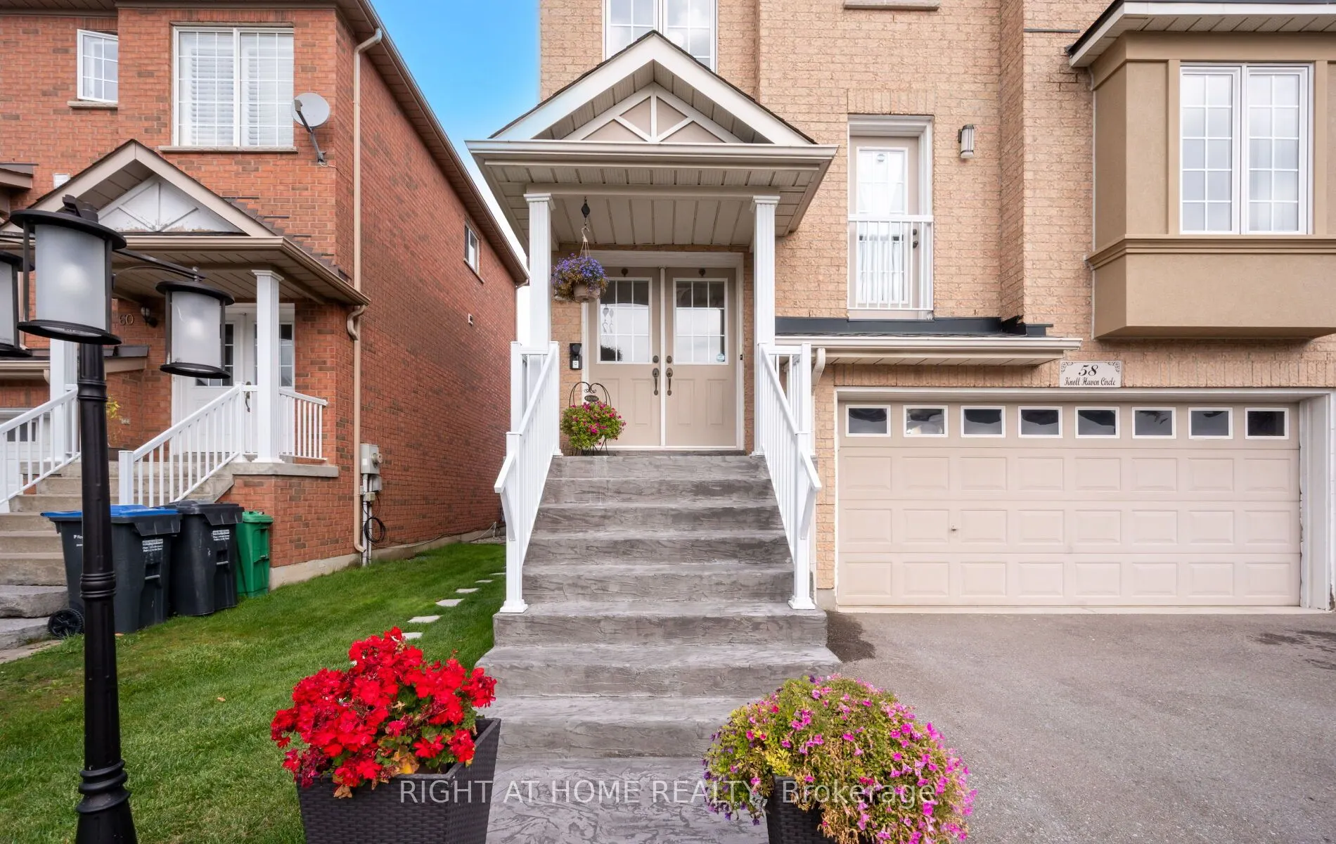 58 Knoll Haven Circle