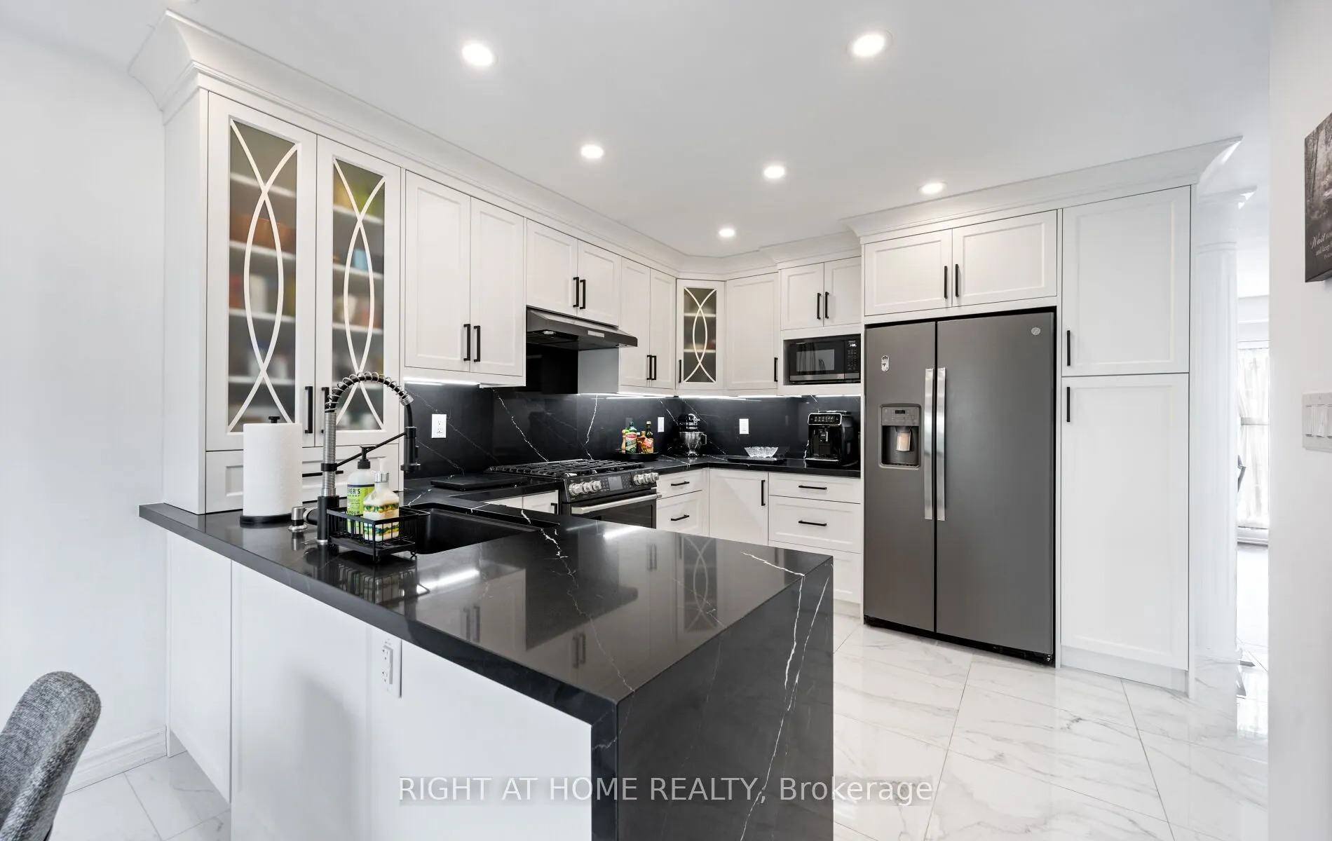 58 Knoll Haven Circle