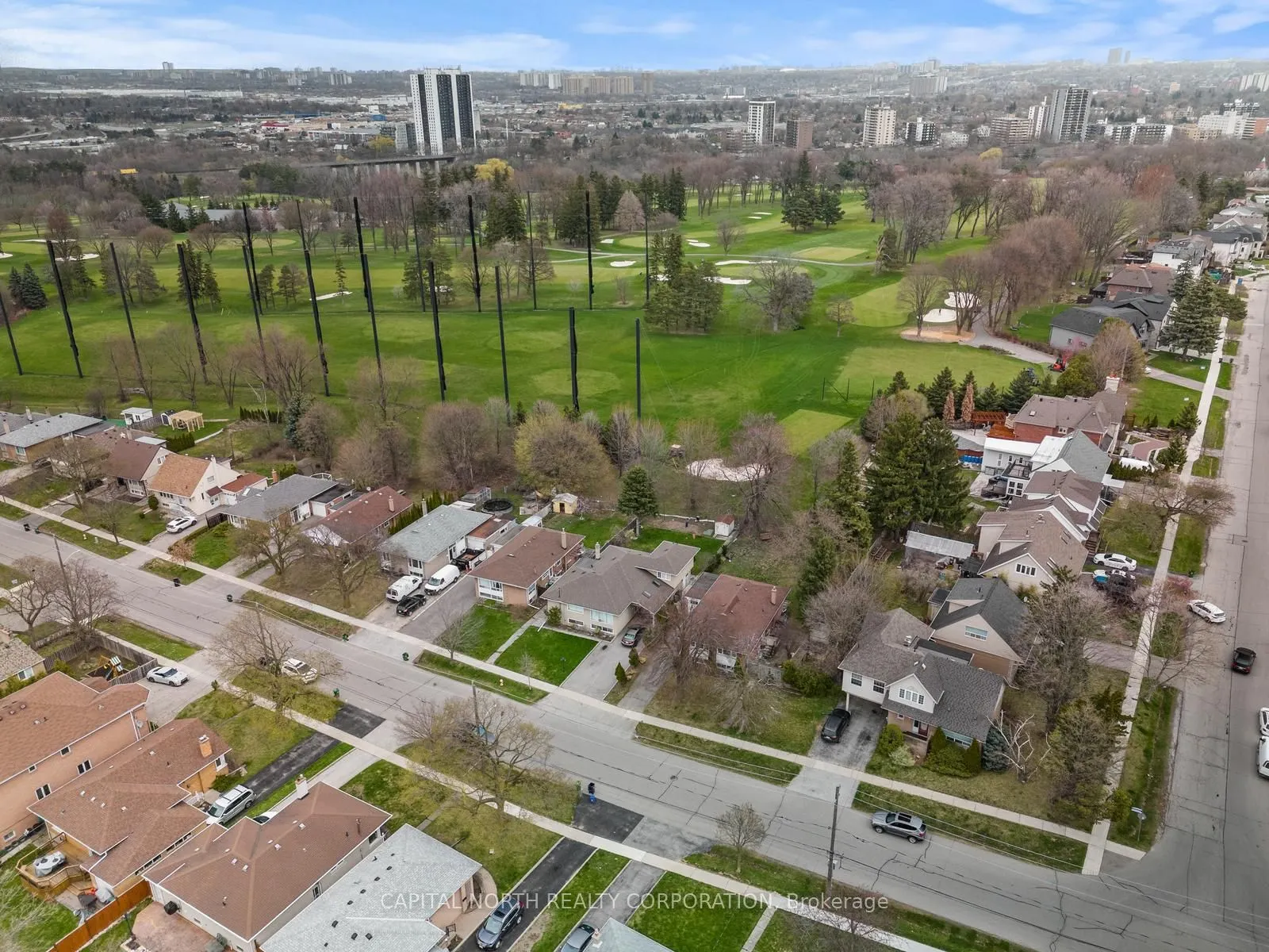 7 Golfwood Heights