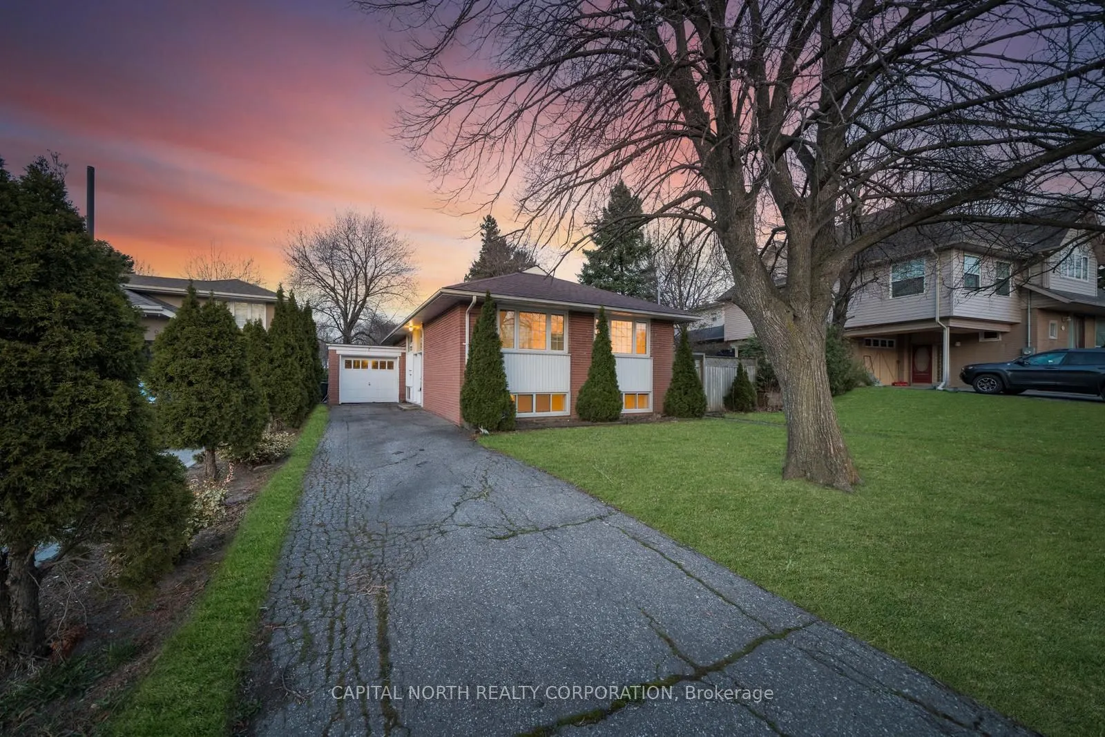 7 Golfwood Heights