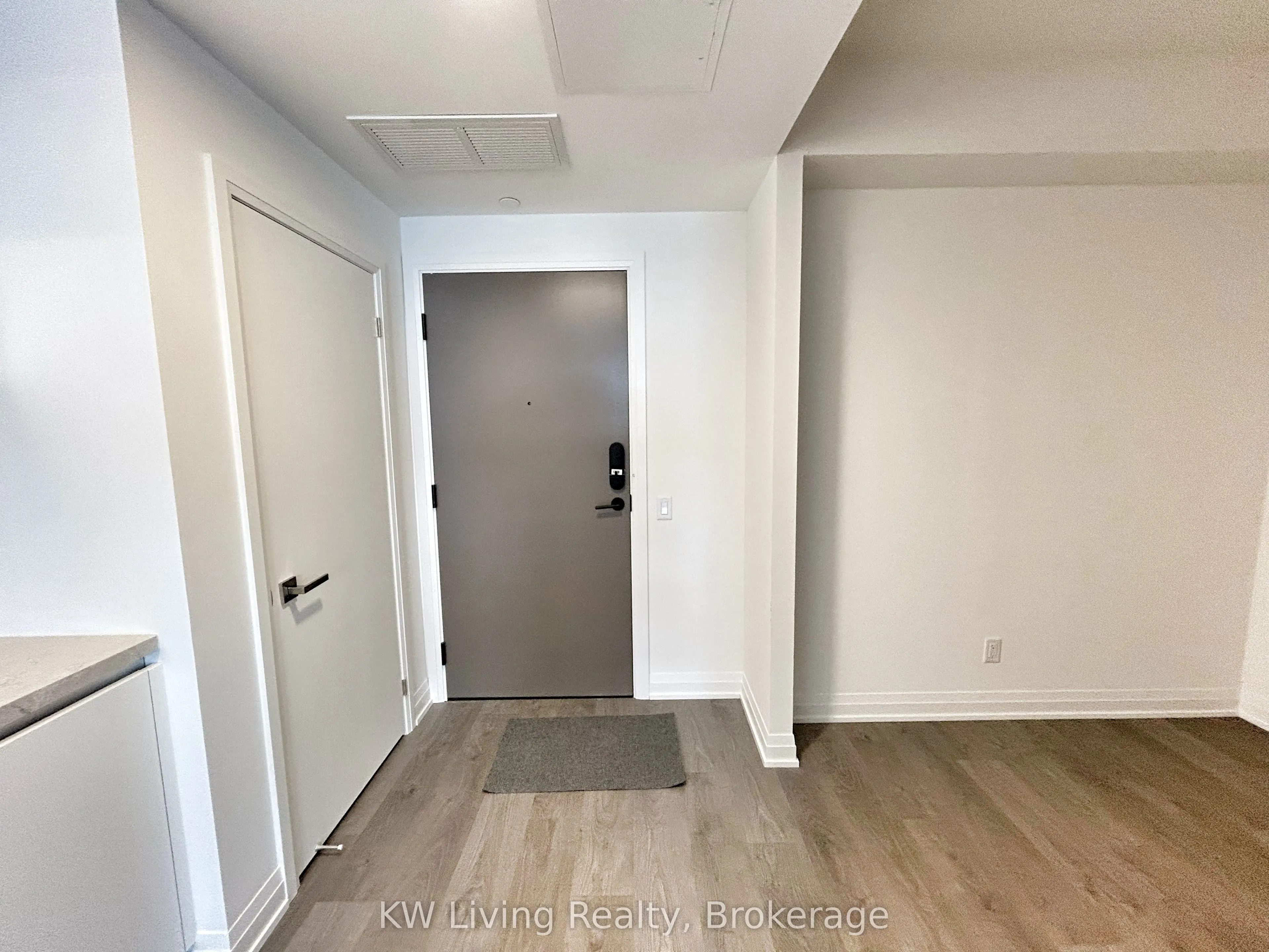 4015 The Exchange, #1808