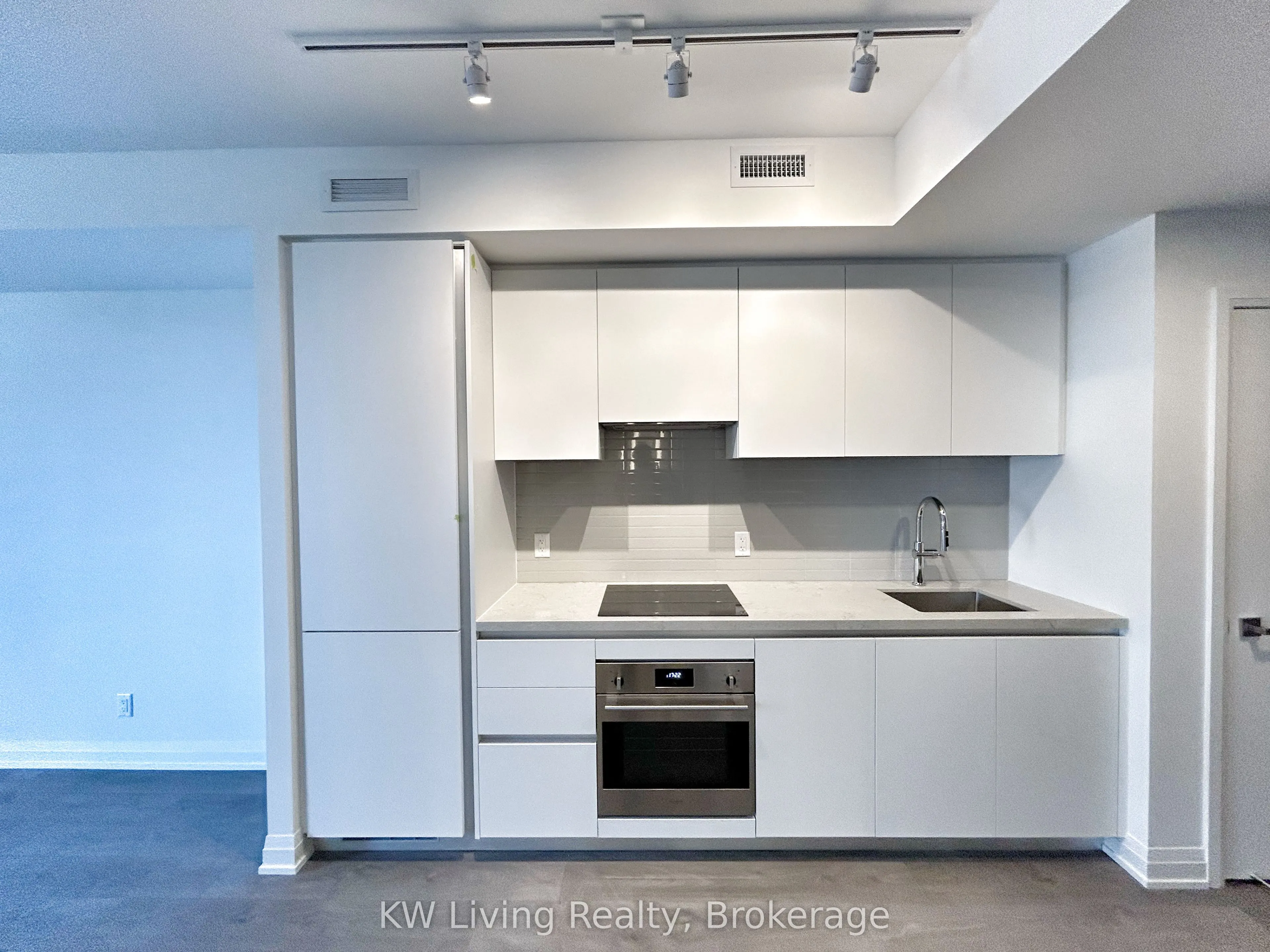 4015 The Exchange, #1808