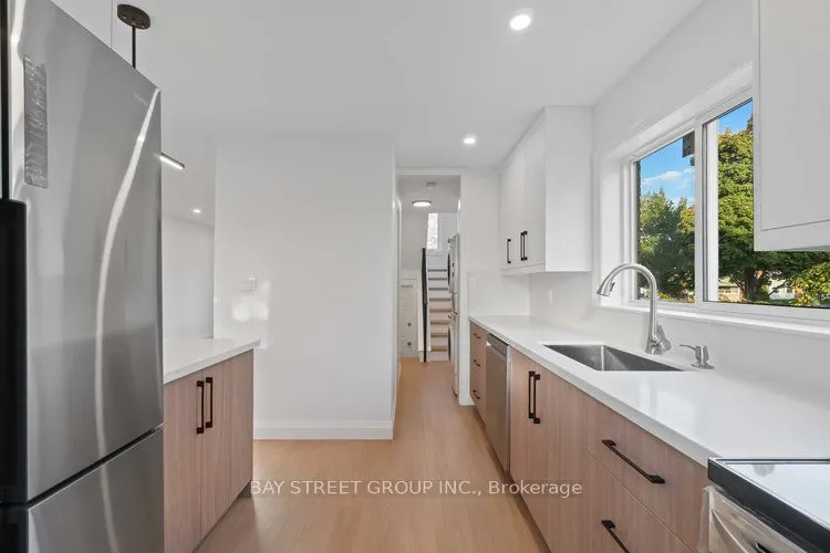 1372 Freeport Drive