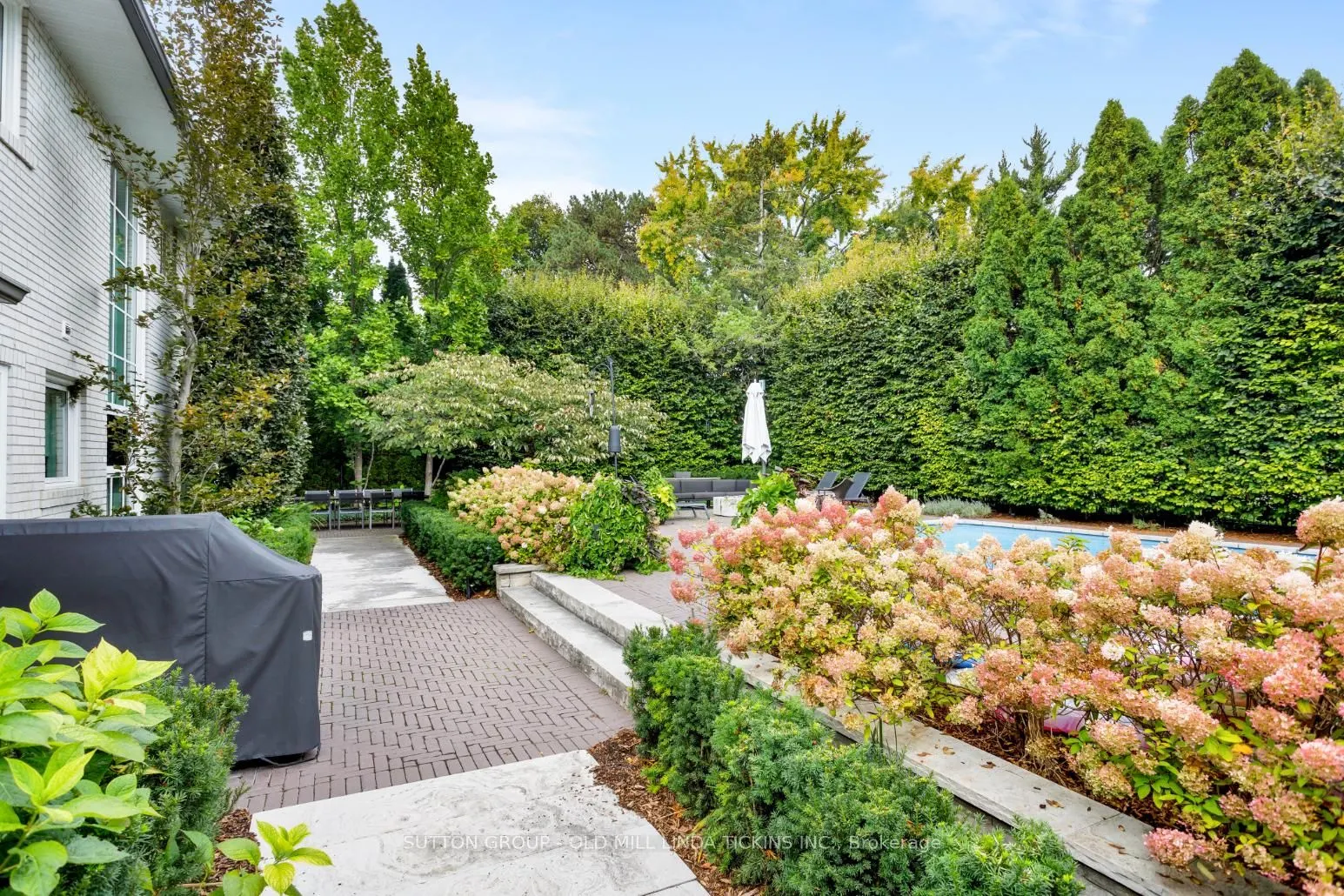 36 Edenvale Crescent