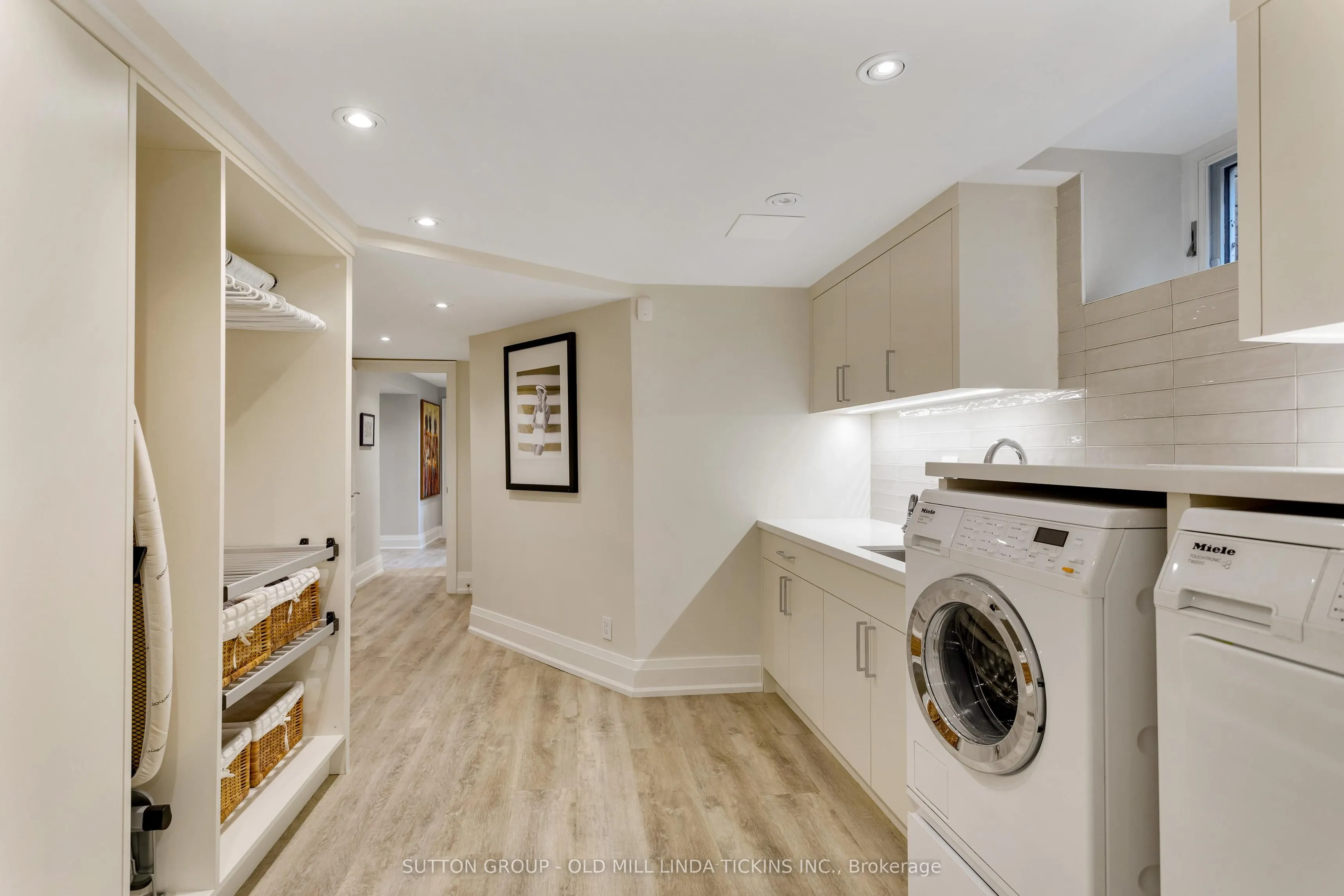 36 Edenvale Crescent