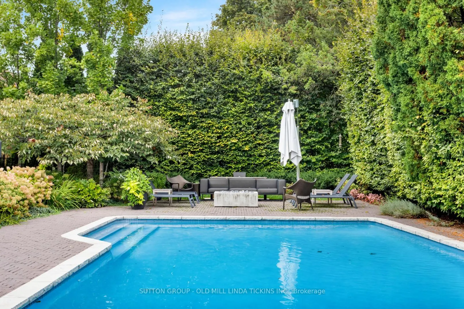 36 Edenvale Crescent