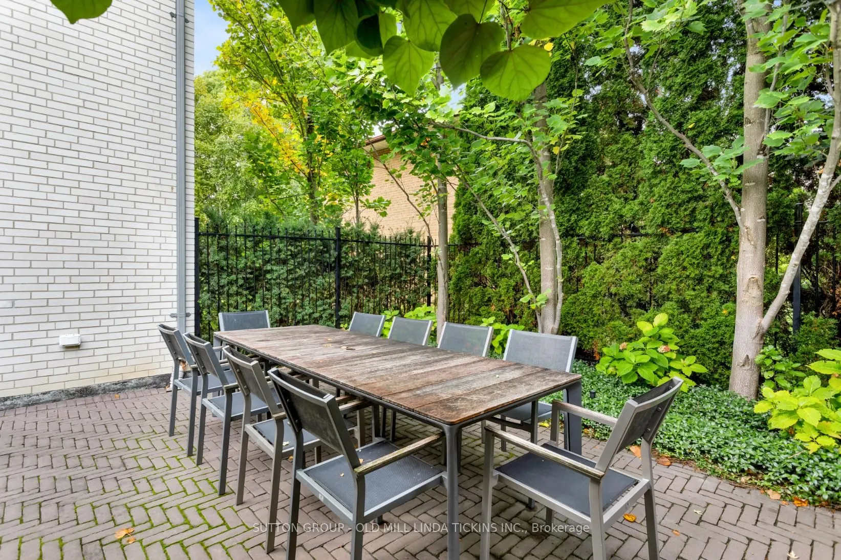 36 Edenvale Crescent