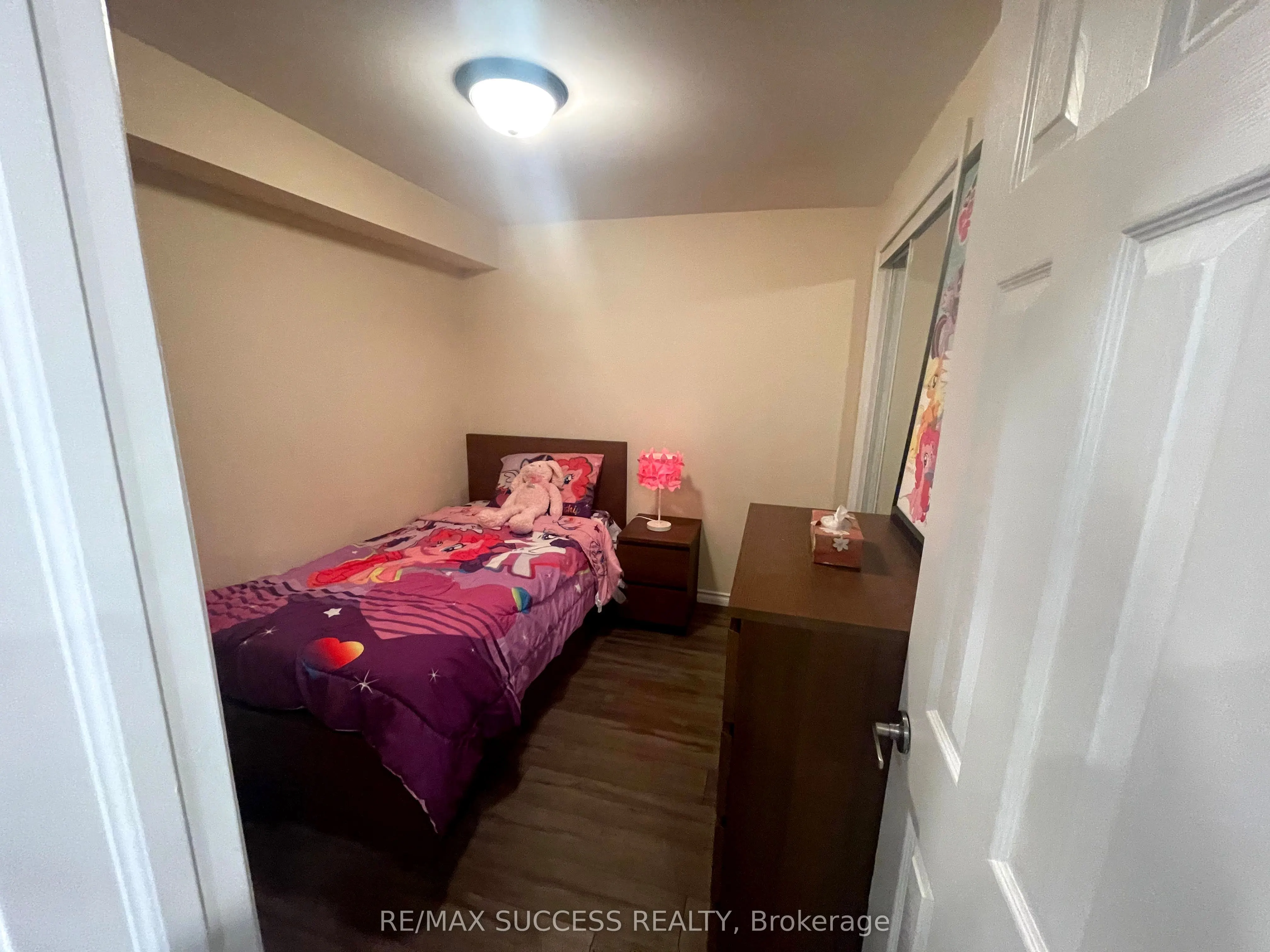 3962 Burdette, Terrace, #Basement