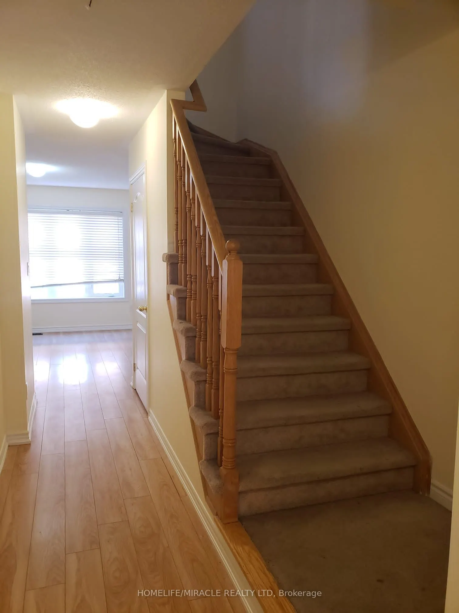 11 Shiff Crescent